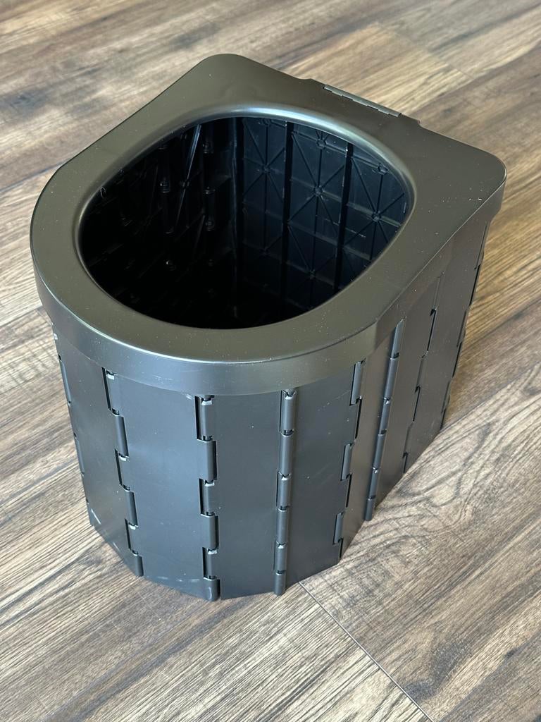 Draagbaar opvouwbaar reis-toilet (nieuw), Ophalen, Zo goed als nieuw
