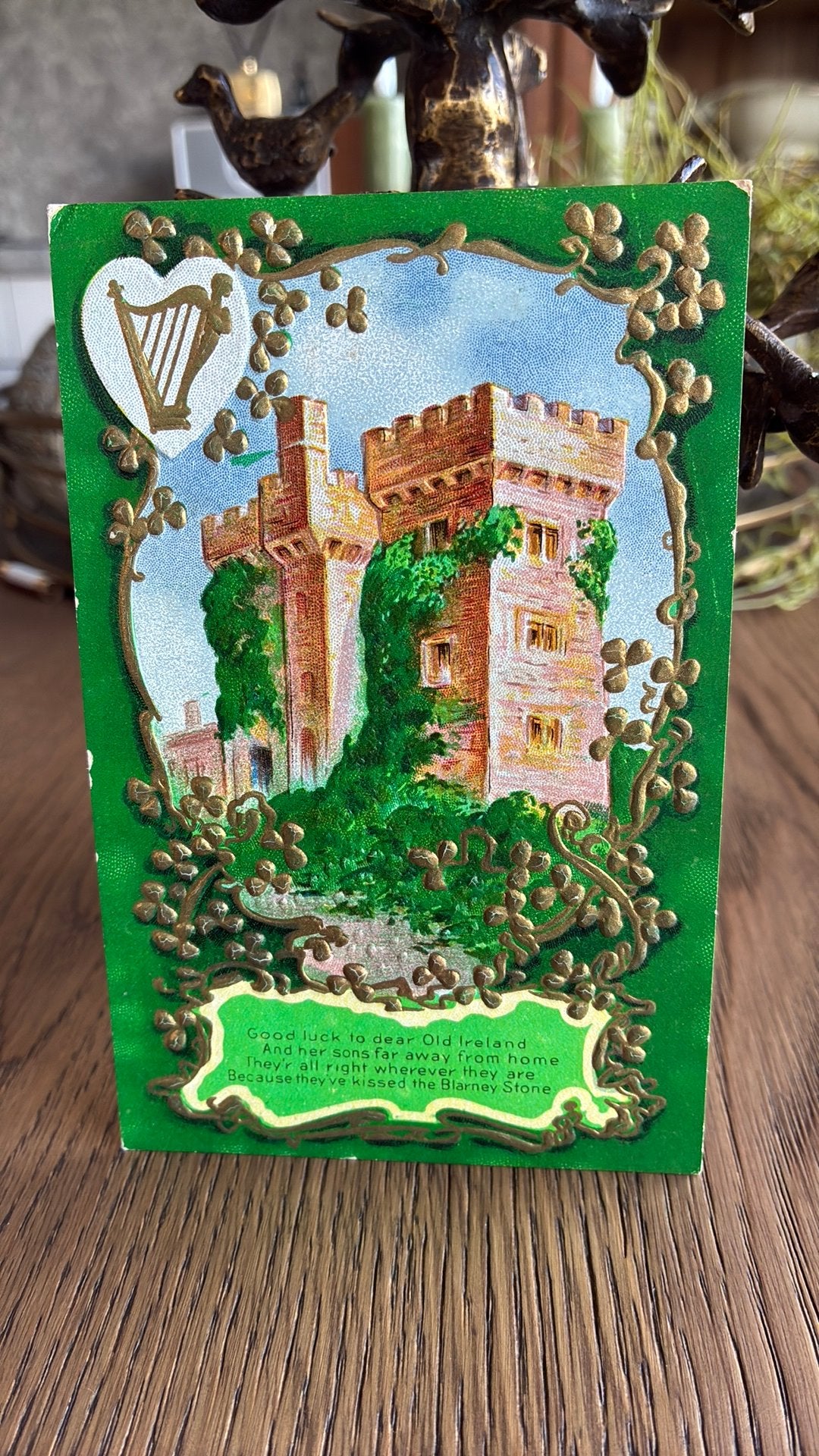 St.Patricks Day. Erin. 6 kaarten (2 reliefkaarten), Ophalen of Verzenden, 1960 tot 1980, Sterren en Beroemdheden