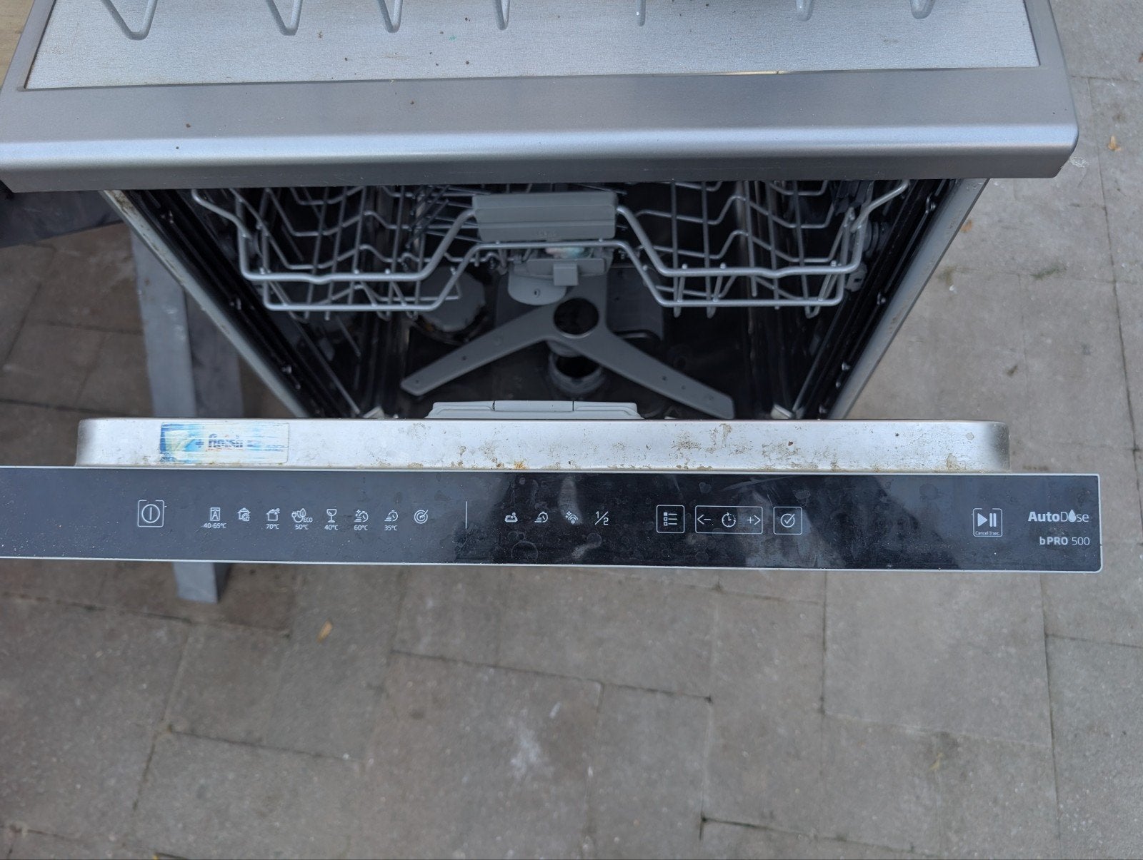 Beko vaatwasser (2 jaar oud) - verwarmingselement defect, Ophalen, Niet werkend, 85 tot 90 cm, 45 tot 60 cm