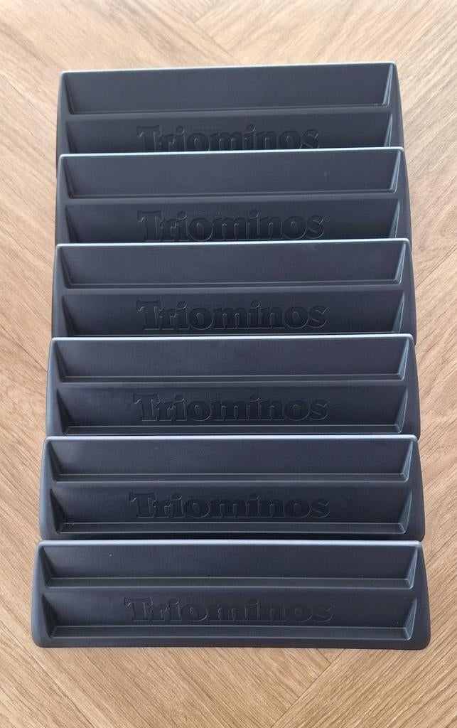 Triominos Excel 6 personen 76 stenen izgst, Vijf spelers of meer, Ophalen of Verzenden, Zo goed als nieuw, Goliath