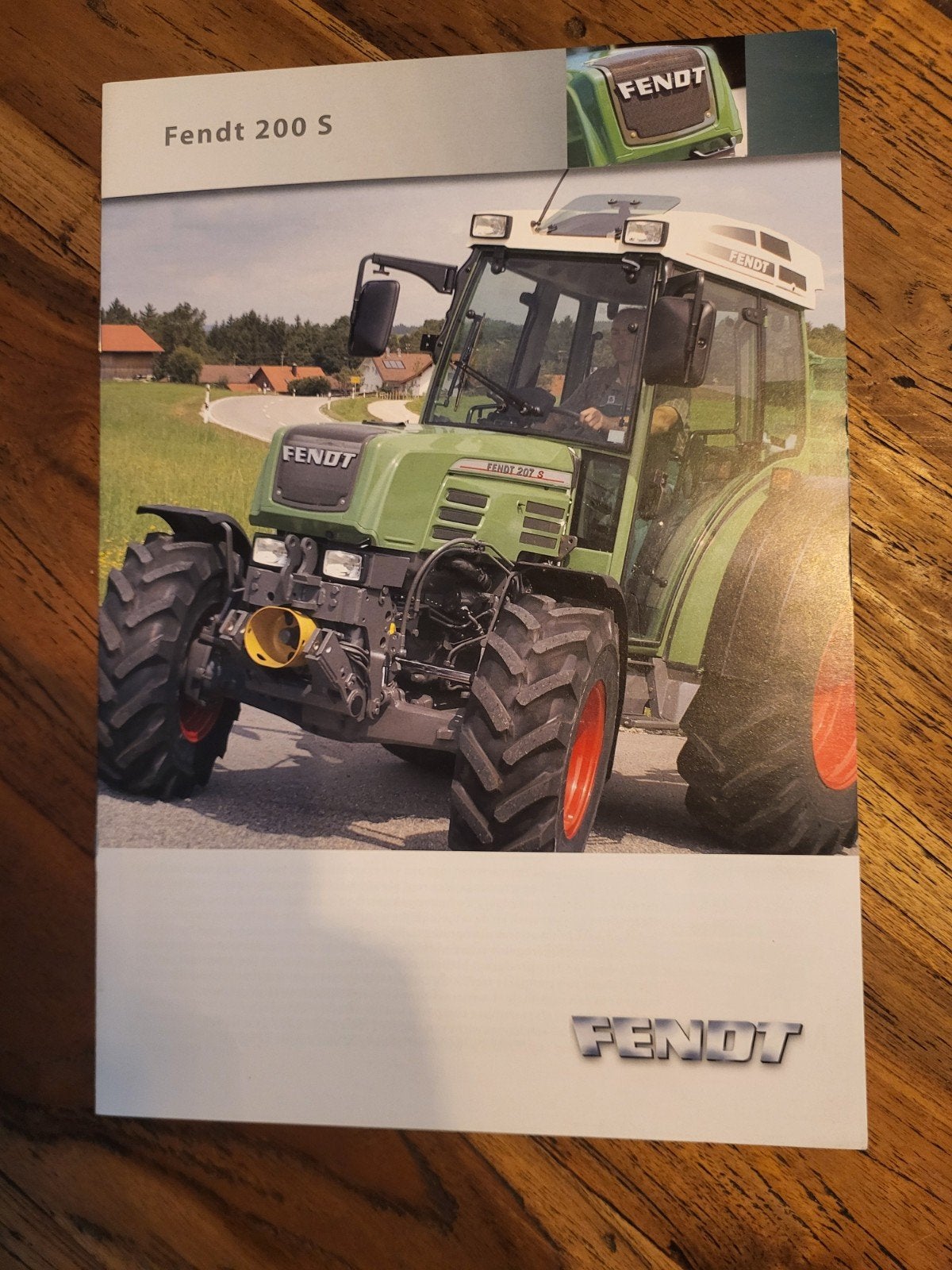 tractor folder Fendt 200 S, Ophalen of Verzenden, Zo goed als nieuw