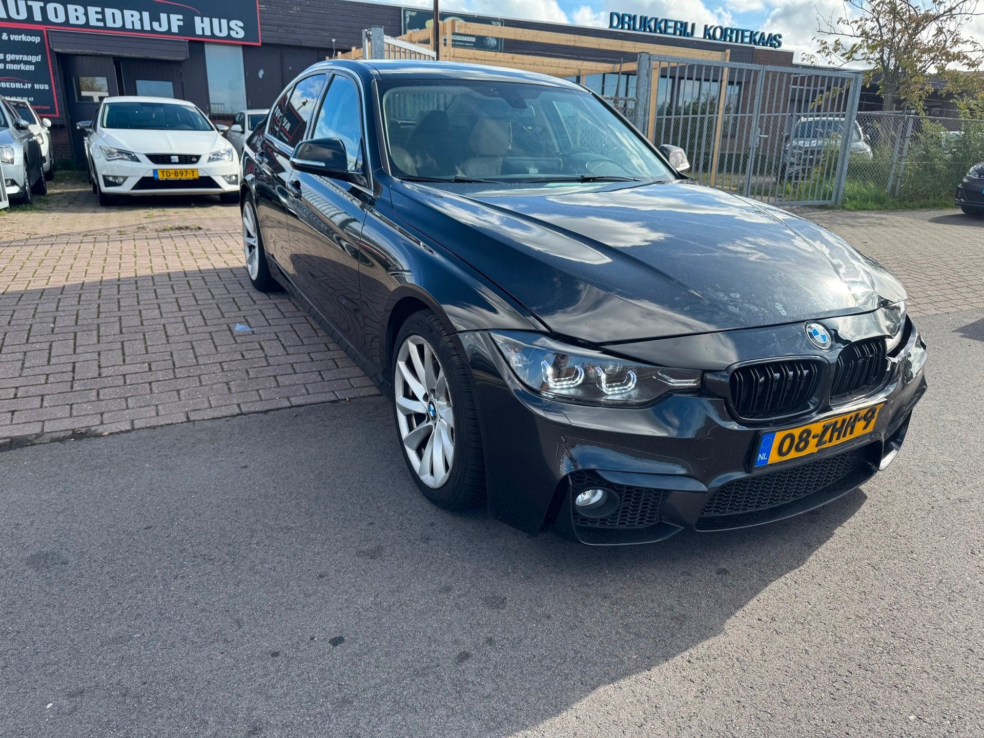 BMW 3-serie 320d AUTOMAAT XENON/NAVI/CLIMA/CAMERA, Auto's, Automaat, Euro 5, Achterwielaandrijving, 4 cilinders