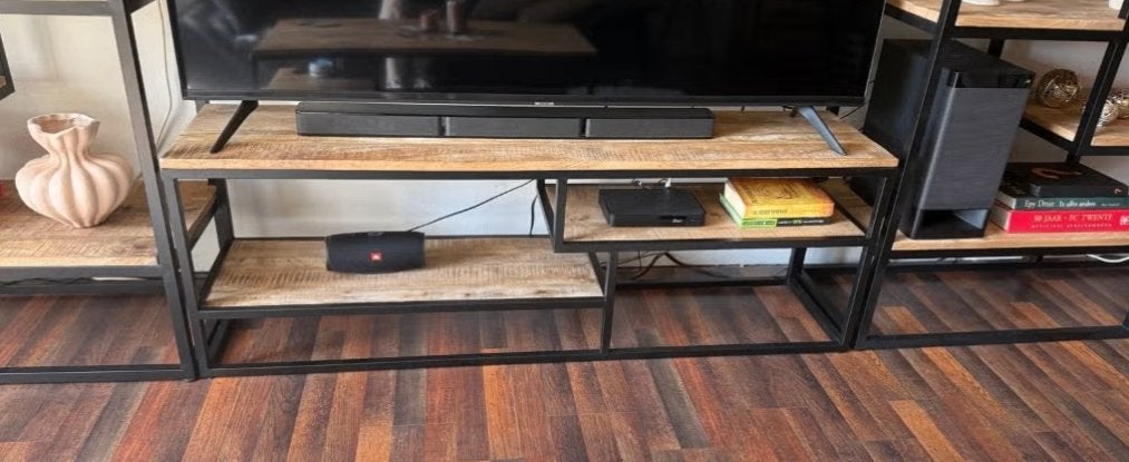 Industriële Mangohouten TV-Meubel 150 cm – Zwart Metaal, Ophalen, 100 tot 150 cm, Zo goed als nieuw, Minder dan 100 cm