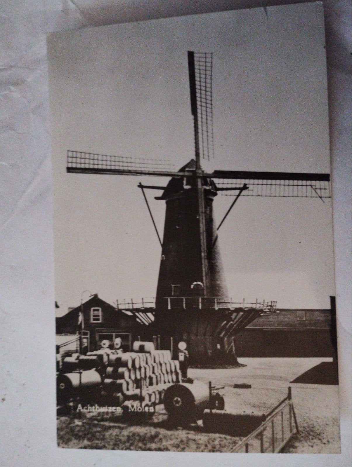 Achthoven molen en tankstation + olievaten, Verzamelen, Verzenden, 1940 tot 1960, Ongelopen, Zeeland