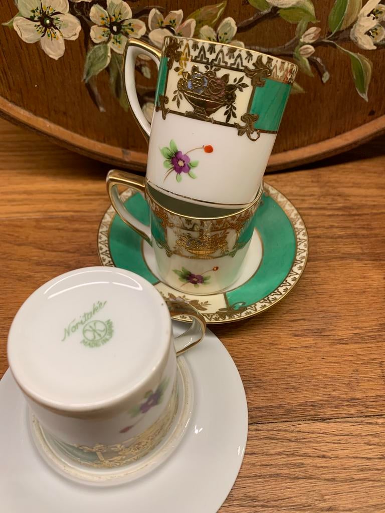 Japanese antique NORITAKE  porcelain set / gold moriage, Ophalen of Verzenden, Gebruikt, Porselein, Kop en/of schotel