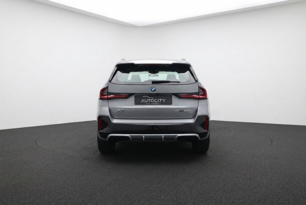 BMW X1 xDrive25e M Sport l Vernasca Leder | 360° l HUD l Ad, Auto's, 14 kWh, Gebruikt, Euro 6, Bedrijf