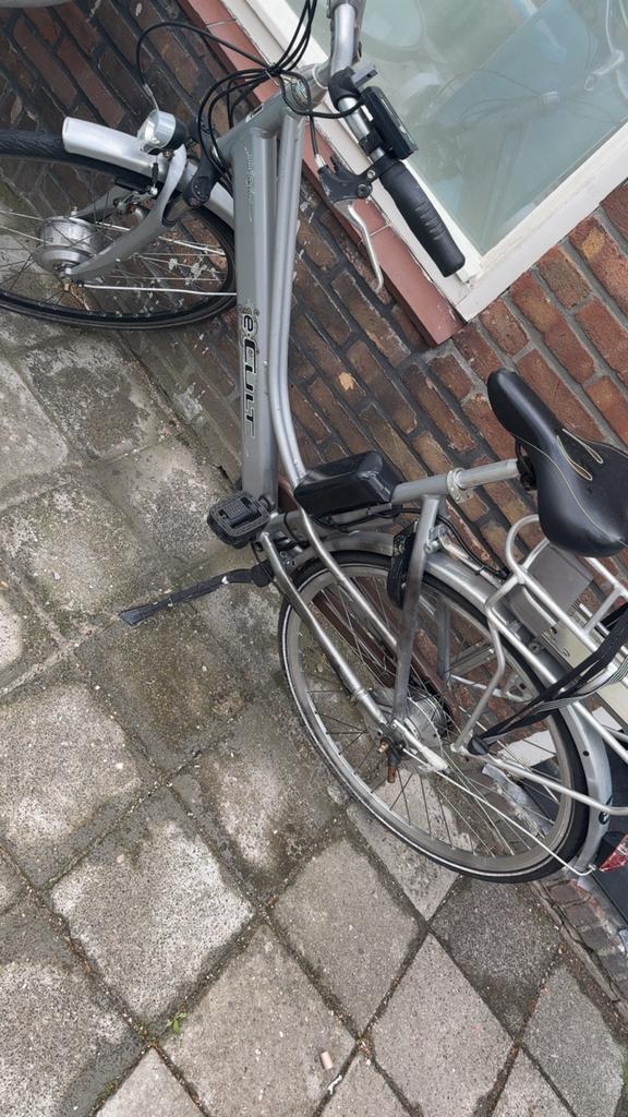 E-Cult elektrische fiets accu defect, Minder dan 30 km per accu, Gebruikt, 51 tot 55 cm, Ophalen