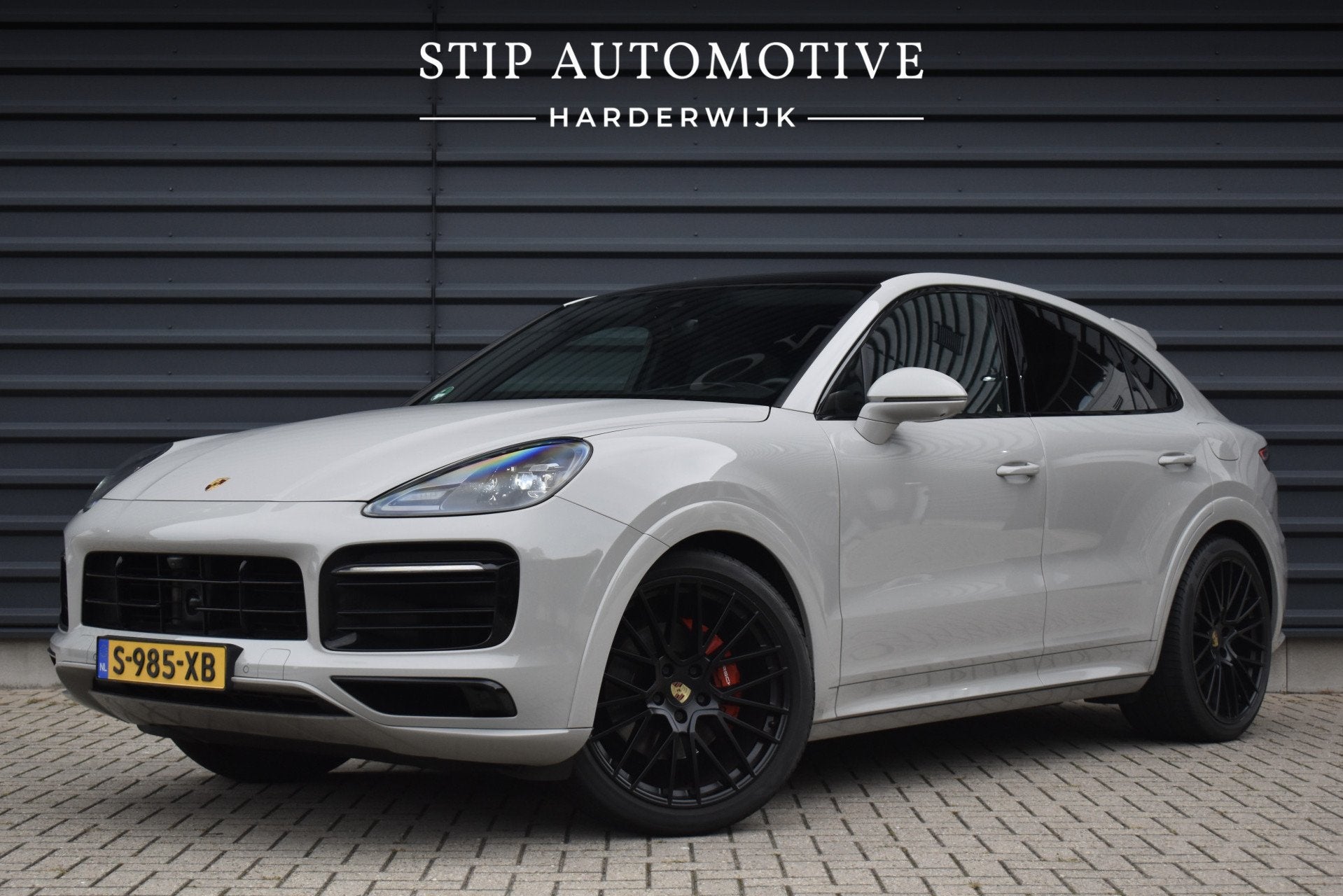 Porsche Cayenne Coupé 3.0 E-Hybrid Platinum Edition *Krijt*, Auto's, Automaat, Gebruikt, 2995 cc, 462 pk