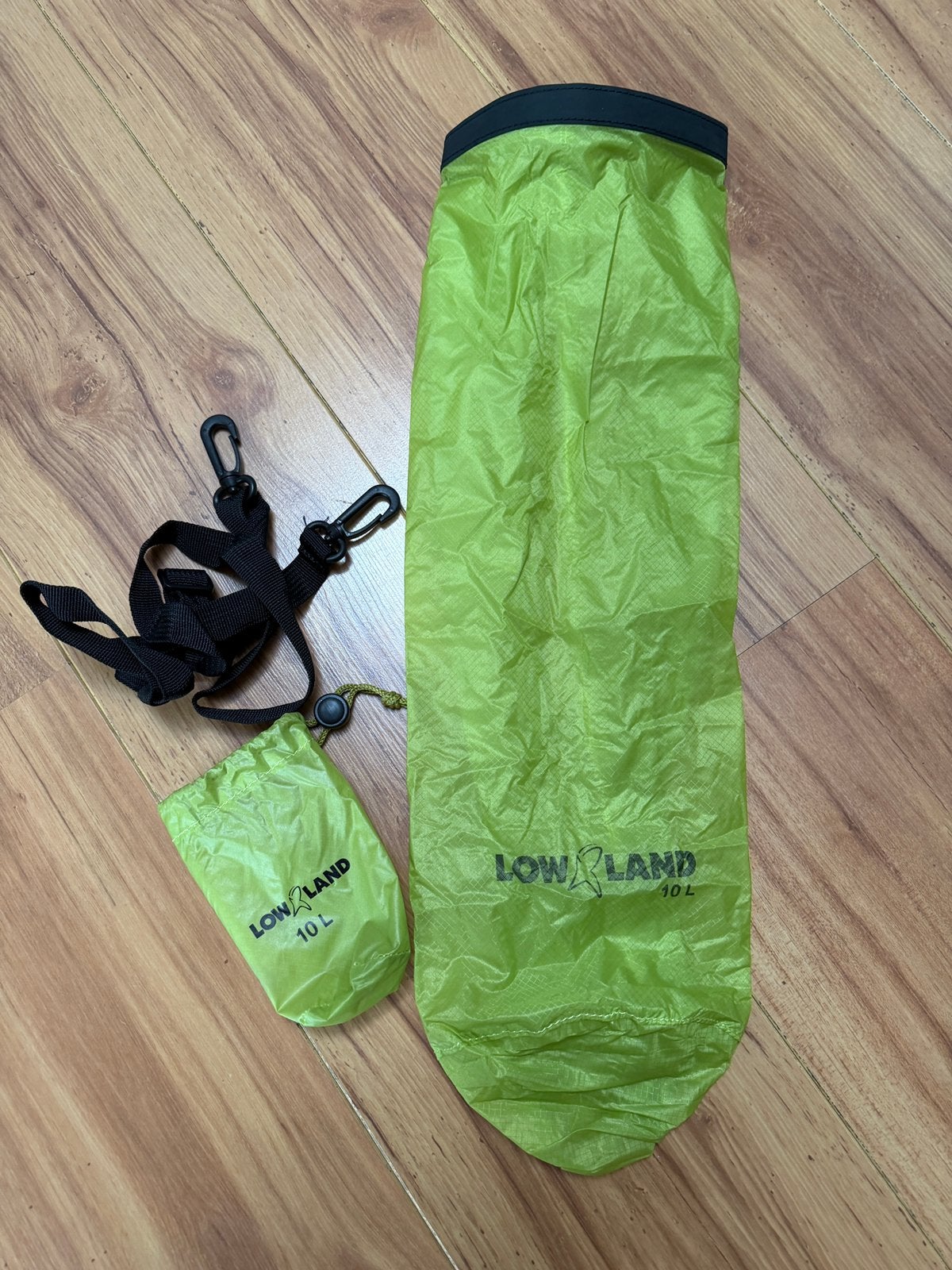 Drybag 10 liter - LowLand waterdichte zak, Watersport en Boten, Watersportkleding, Ophalen of Verzenden, Nieuw, Overige typen
