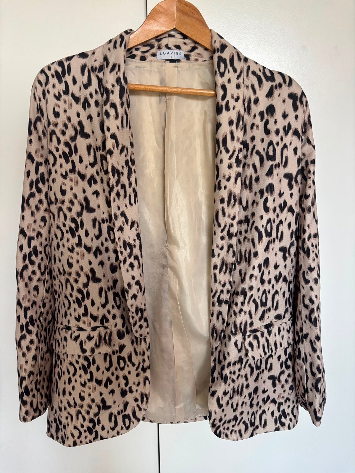 Loavies Panterprint Jasje Maat M, Maat 38/40 (M), Beige, Ophalen of Verzenden, Zo goed als nieuw