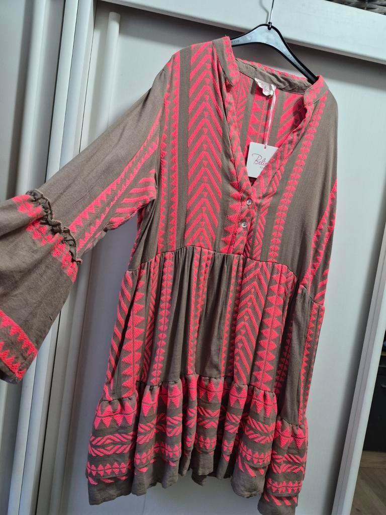 Prachtige jurk taupe roze one size l ikat geweven boho ibiza, Believe, Maat 42/44 (L), Nieuw, Ophalen of Verzenden