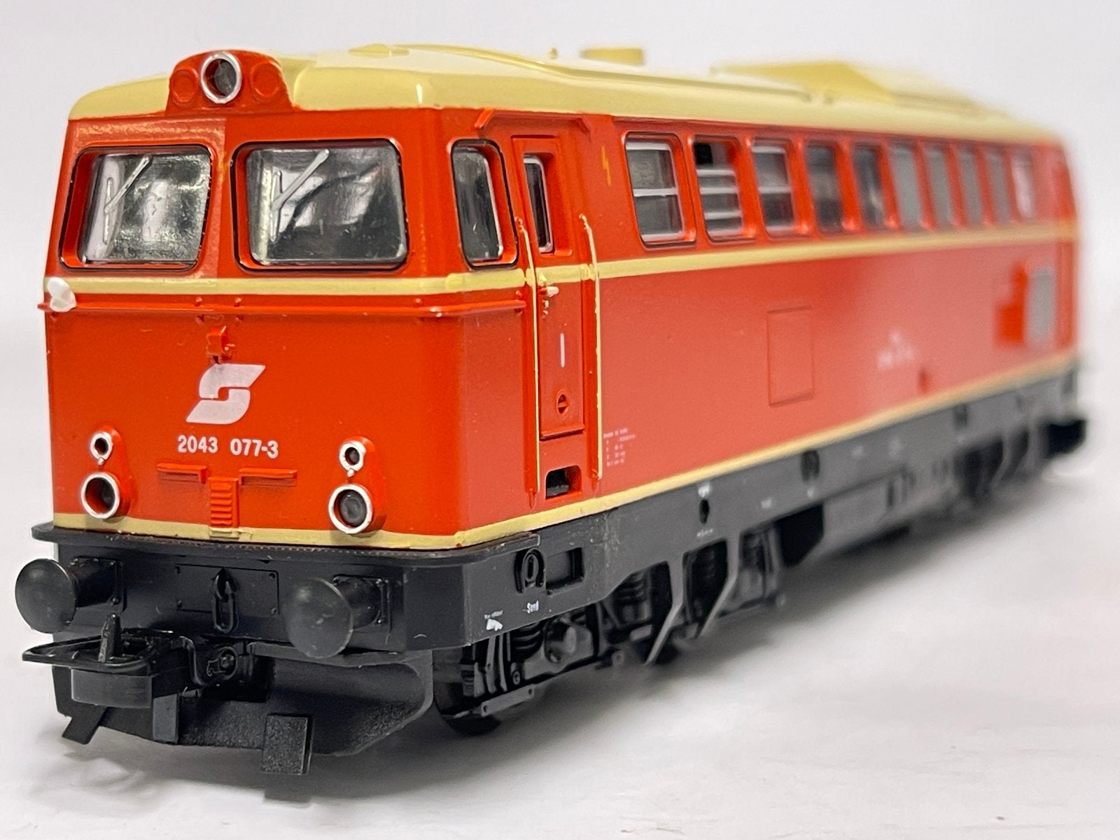 ** NIEUW ** LIMA 208131 L ** Diesellok 2043 ÖBB **, Hobby en Vrije tijd, Modeltreinen | H0, Wisselstroom, Locomotief, Nieuw, Ophalen of Verzenden