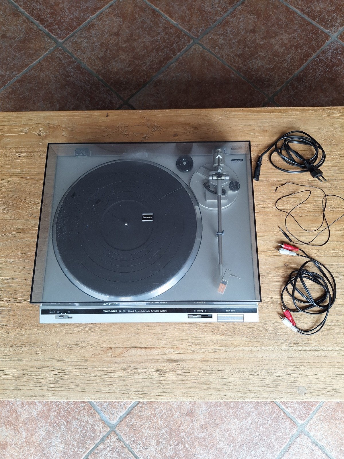 Technics draaitafel, Ophalen, Technics
