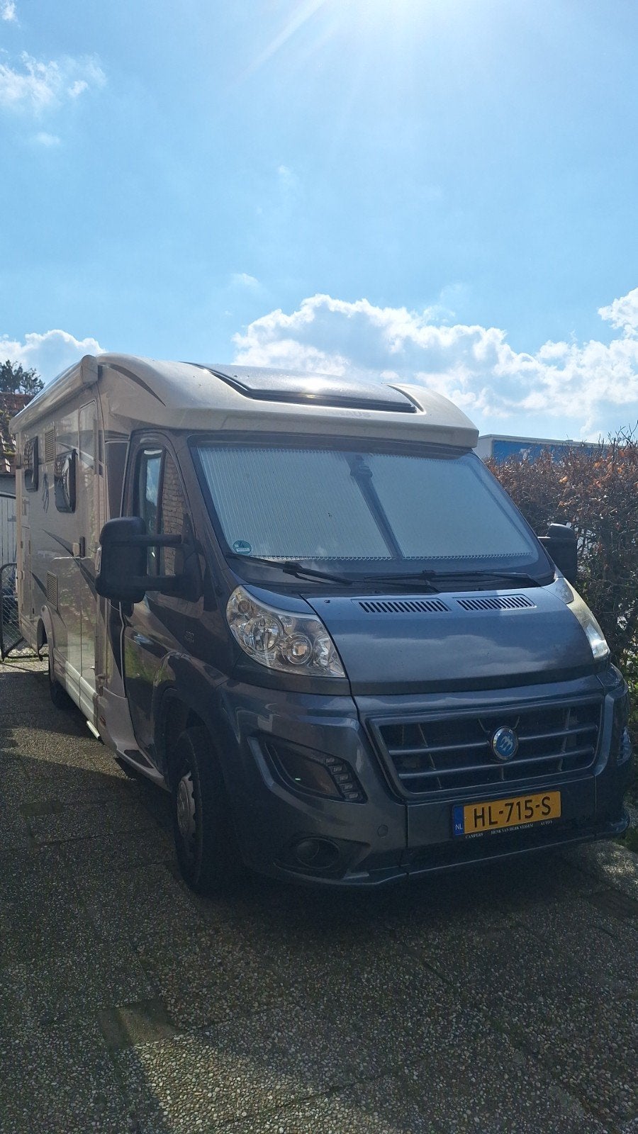 Caravans And Camping Knaus