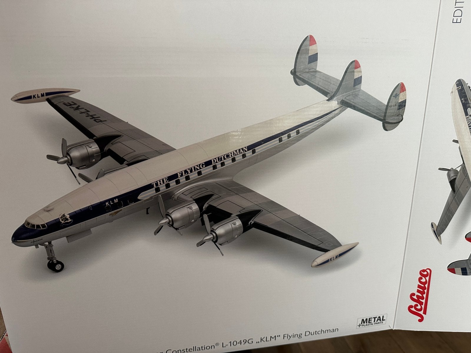 Schuco 1:72 L-1049G Connie PH-LKE Pegasus KLM (lees ad!), Ophalen, Nieuw, Schaalmodel