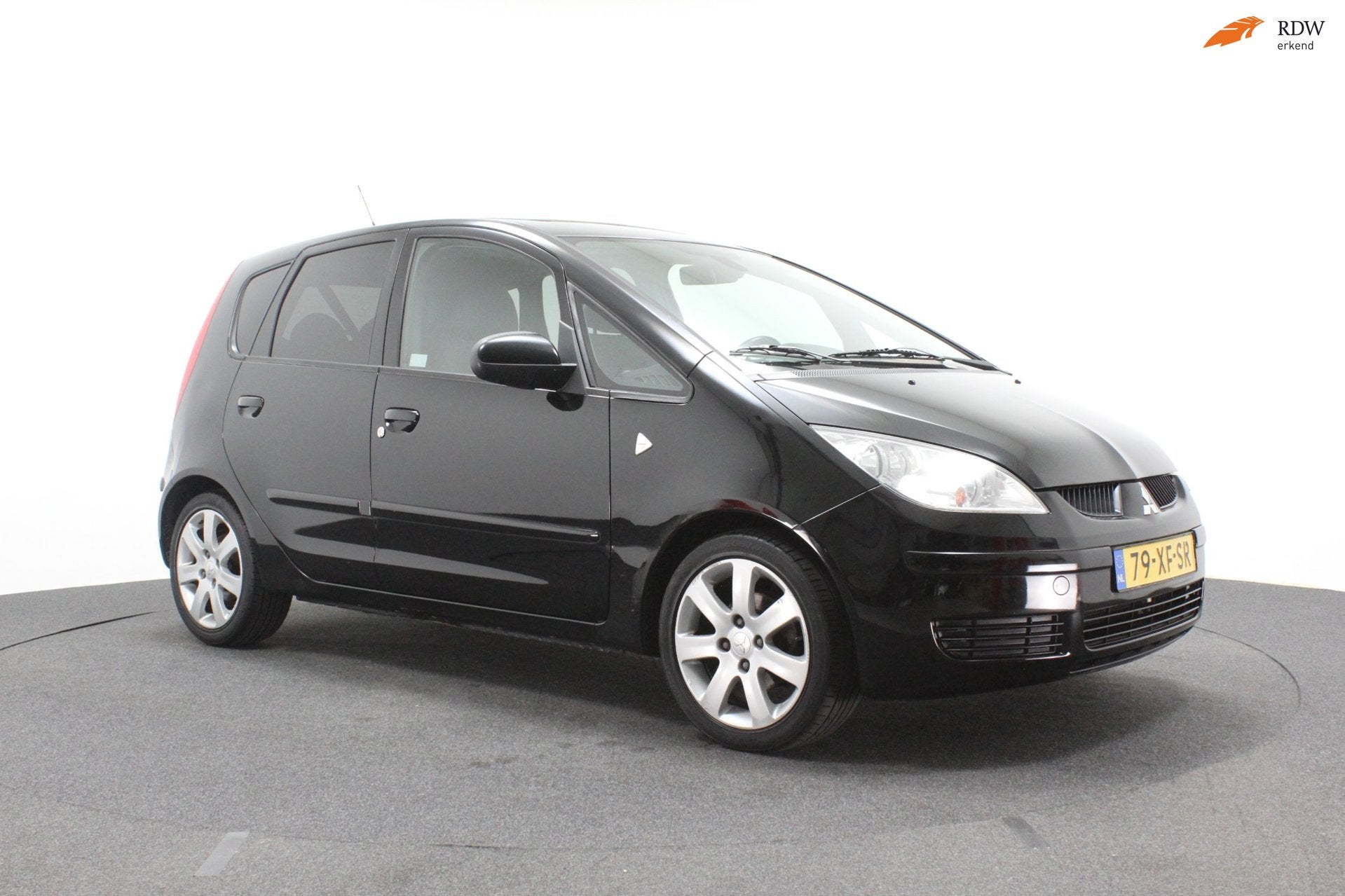 Mitsubishi Colt 1.5 d'Azur | Airco | Zeer goed onderhouden |, Auto's, Voorwielaandrijving, 970 kg, 4 cilinders, Bedrijf
