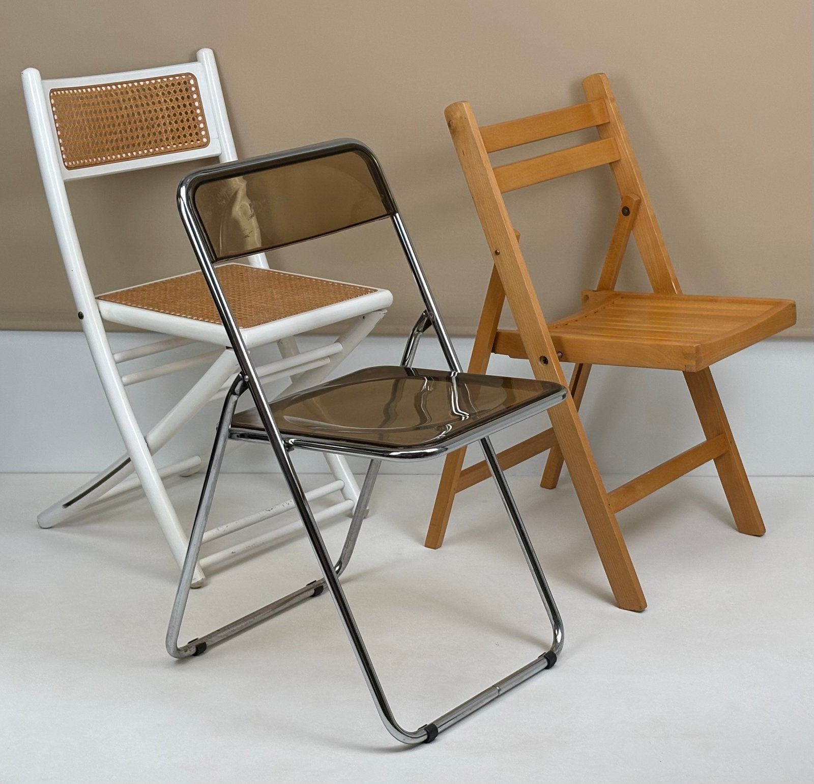 Set vintage klapstoelen Italiaans Scandinavisch design hout, Huis en Inrichting, Stoelen, Ophalen, Overige kleuren, -, Vintage