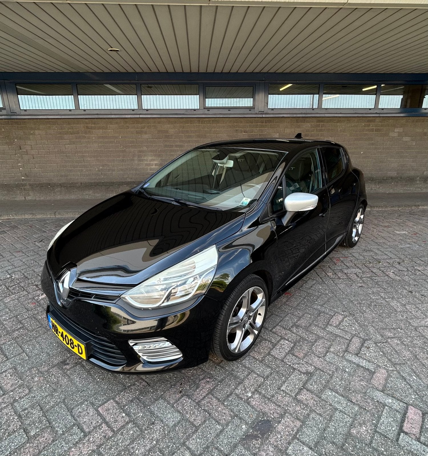 Renault Clio IV GT 1.2TCE / Nieuwe distrb.ketting & turbo, Stof, Zwart, 1200 kg, Navigatiesysteem