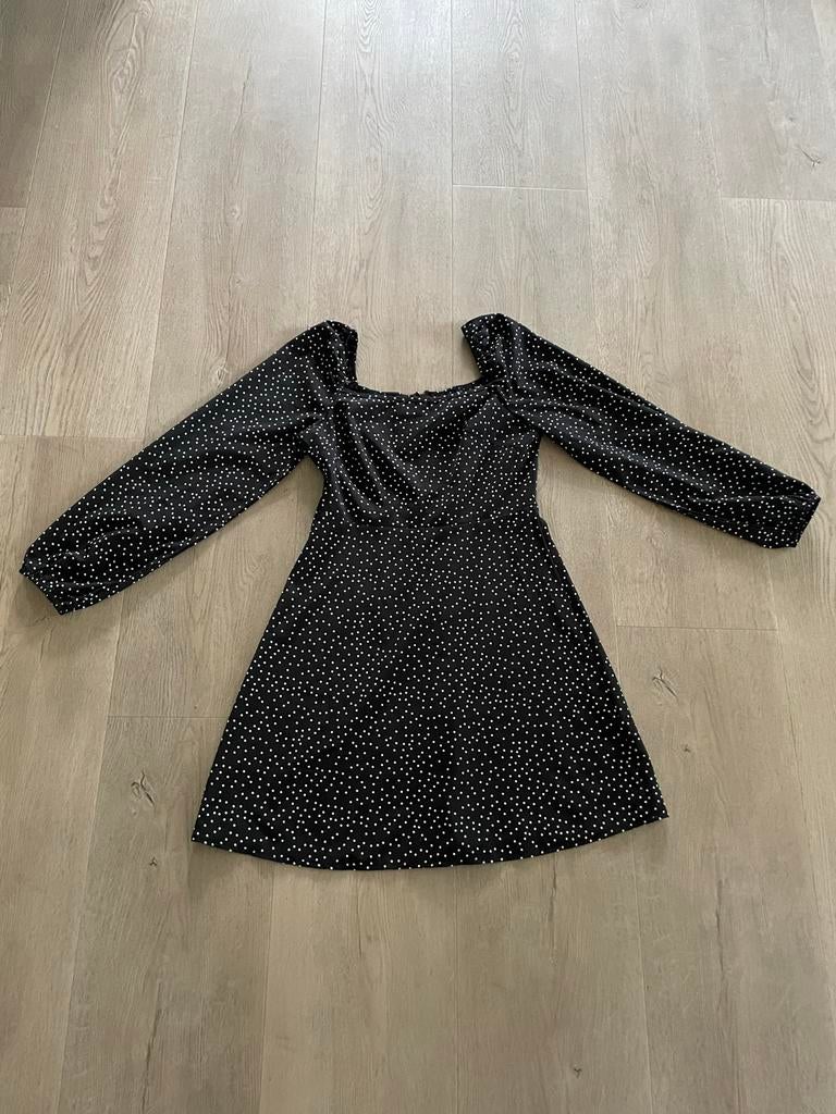 Sason Zwarte jurk met witte stippen - Maat 36 (S), Kleding | Dames, Zwart, Ophalen of Verzenden, Zo goed als nieuw, Maat 36 (S)