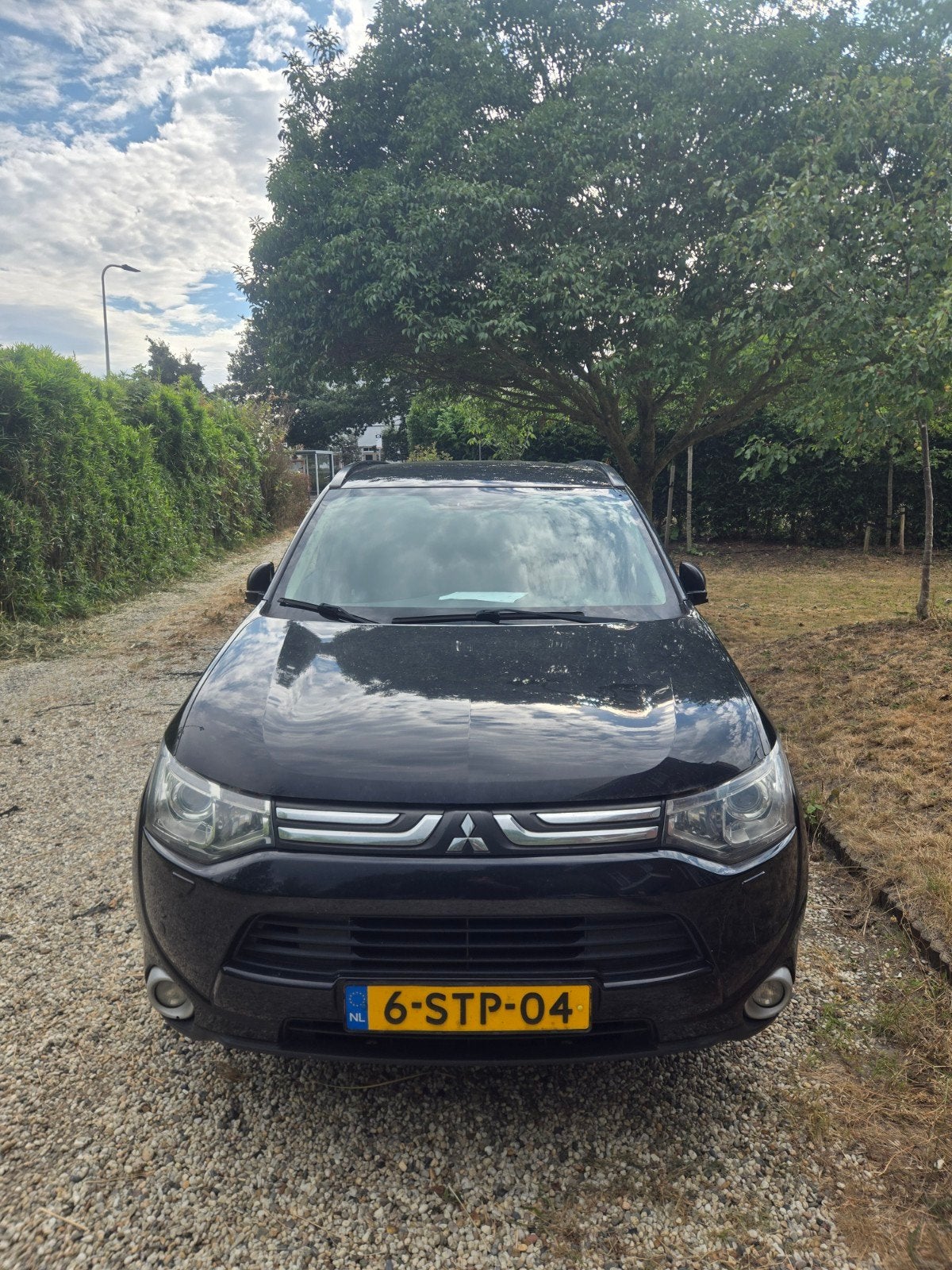 Mitsubishi Outlander 2.0 MPI 2WD CVT 2013 Zwart, 1998 cc, 15 km/l, Outlander, 4 cilinders