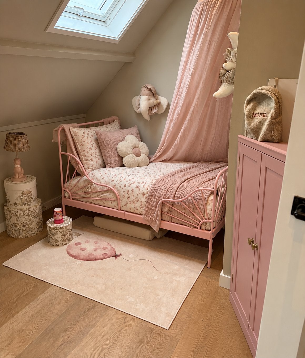 Ikea minnen meegroeibed, roze, Kinderen en Baby's, 70 tot 85 cm, 140 tot 160 cm, Zo goed als nieuw, Ophalen