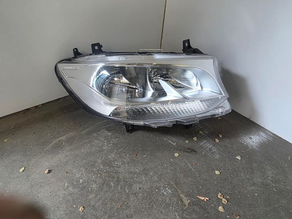 Koplamp Mercedes-Benz Sprinter (W907) Rechts en Links, Ophalen of Verzenden, Nieuw, Mercedes-Benz