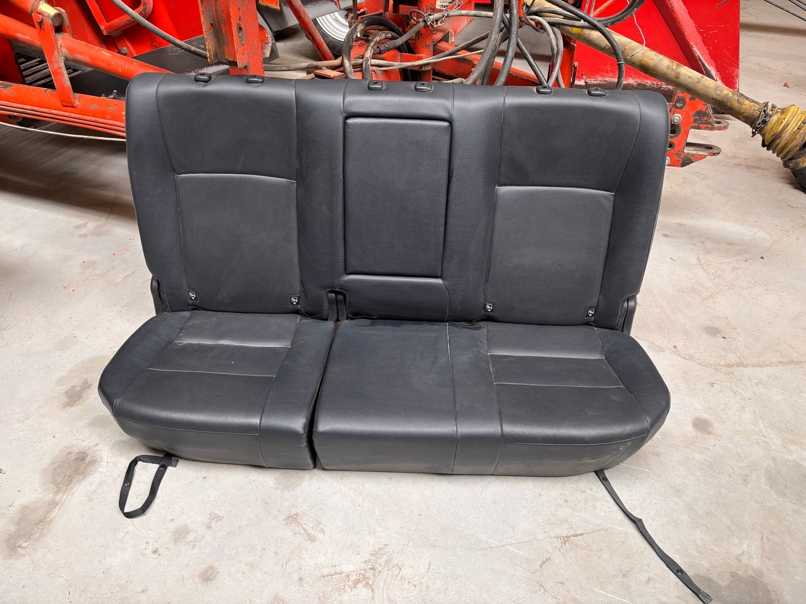 Achterbank Zwart Leer - Universeel, Auto-onderdelen, Interieur en Bekleding, Ophalen of Verzenden, Nieuw, Universele onderdelen
