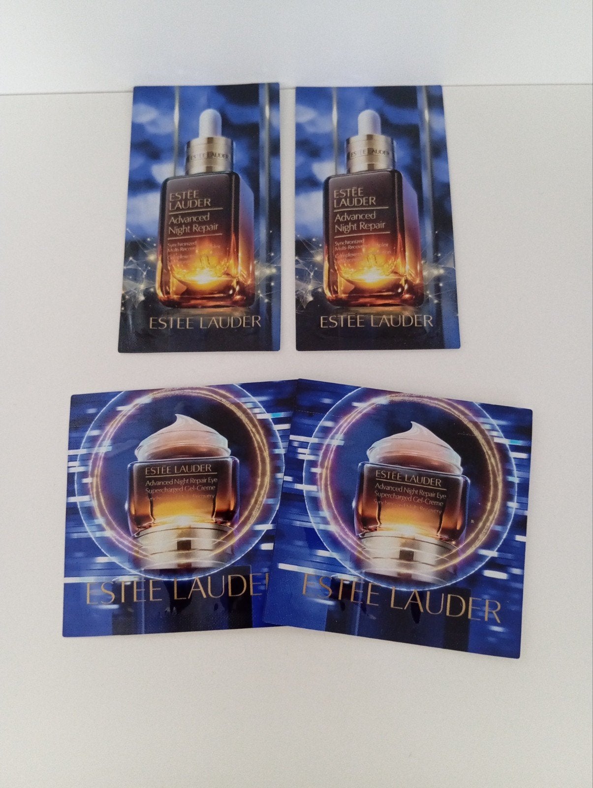 Nieuw Estee Lauder 4x samples, Ophalen of Verzenden, Nieuw