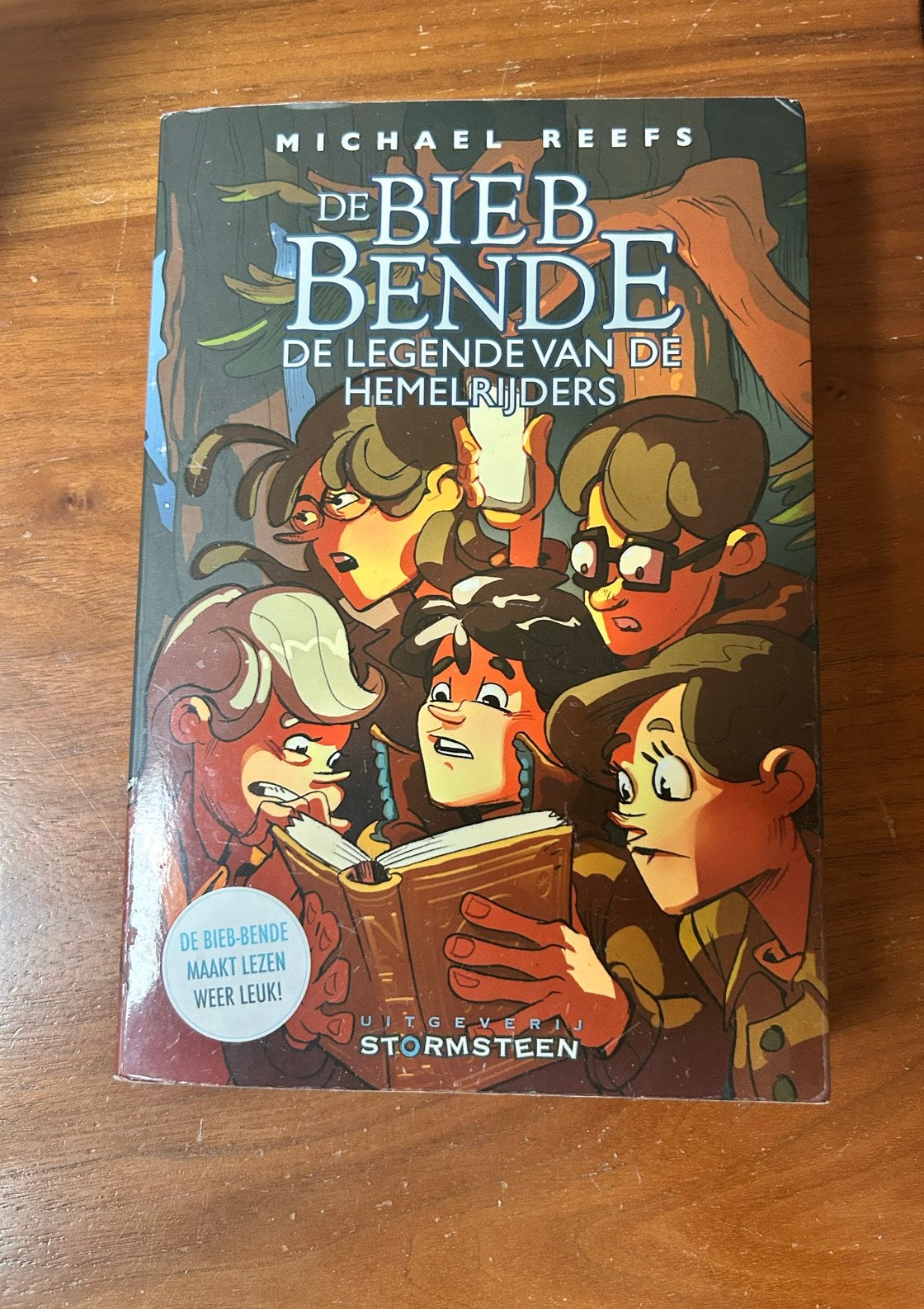 De Bieb Bende: De Legende van de Hemelrijders, Ophalen of Verzenden, Gelezen, Fictie