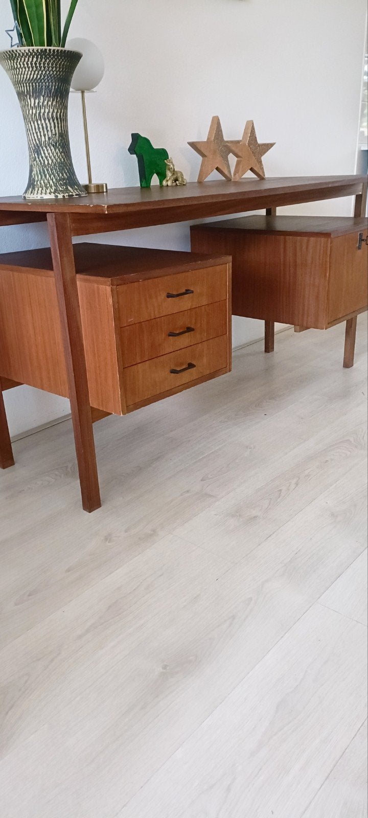 Vintage Mid Century Bureau Jaren '60 - Hout, Huis en Inrichting, Bureaus, Ophalen