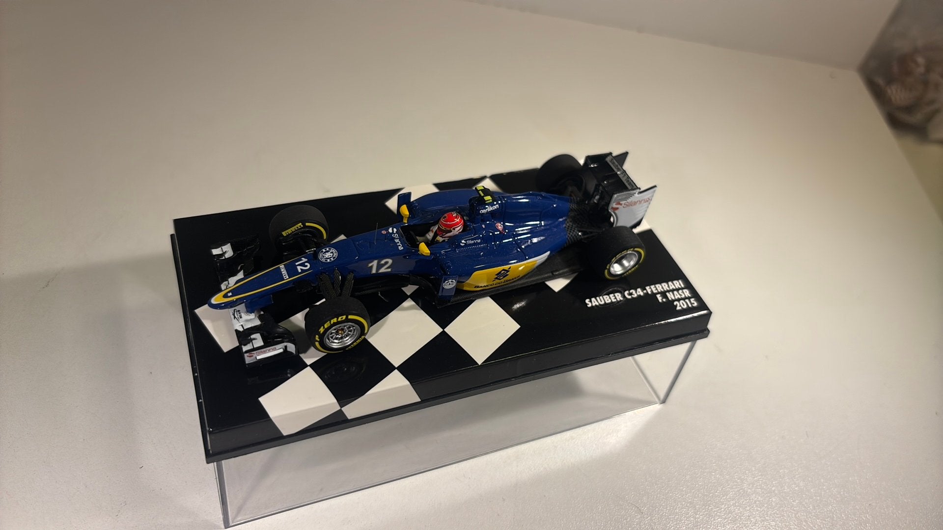F1 sauber c34 ferrari f.nasr 2015 minichamps 1.43, Auto, Ophalen of Verzenden, MiniChamps, A