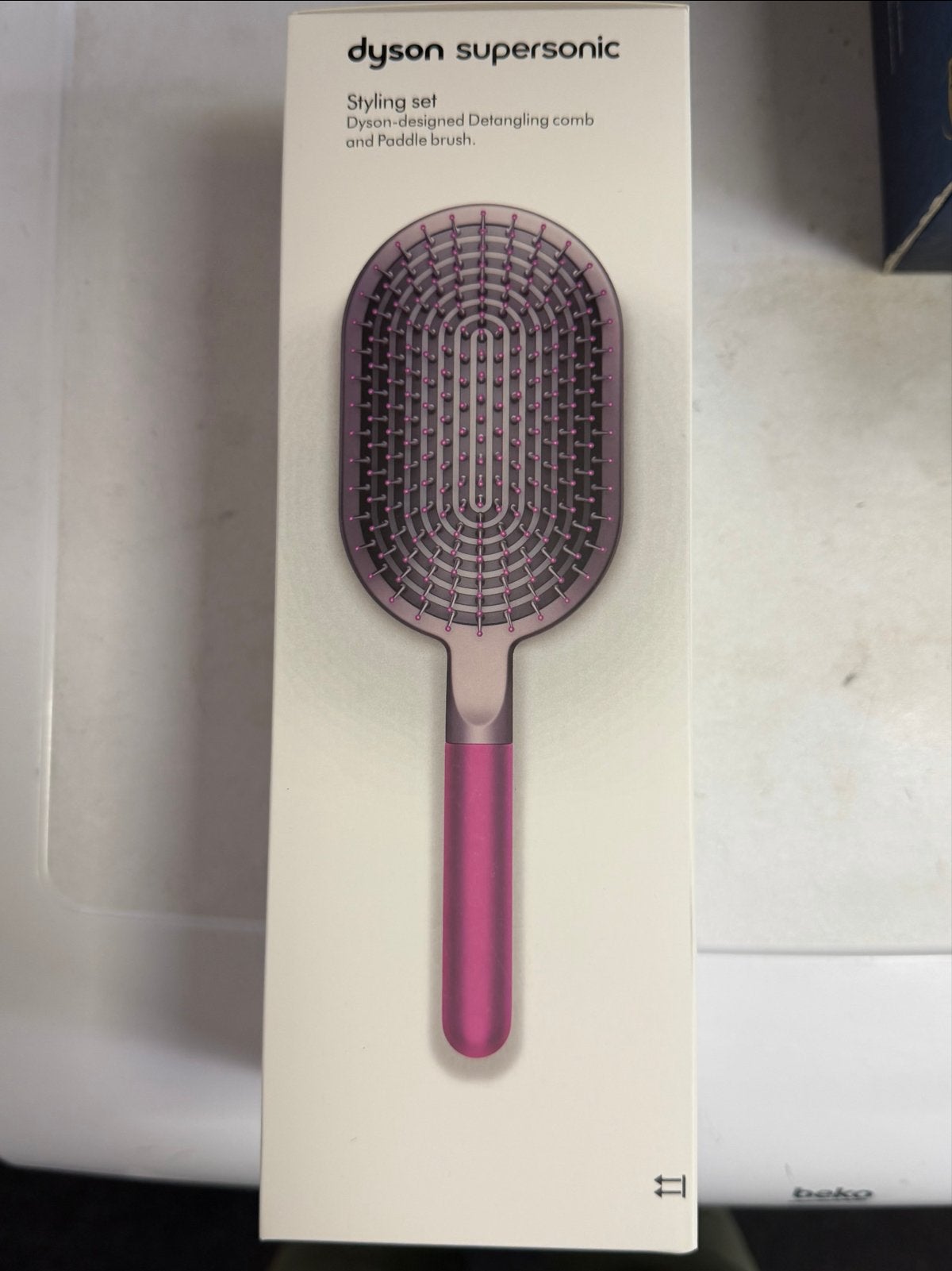 Dyson Supersonic Styling Set - Ontwarrende Kam & Paddle Bors, Ophalen of Verzenden, Nieuw, Kam of Borstel