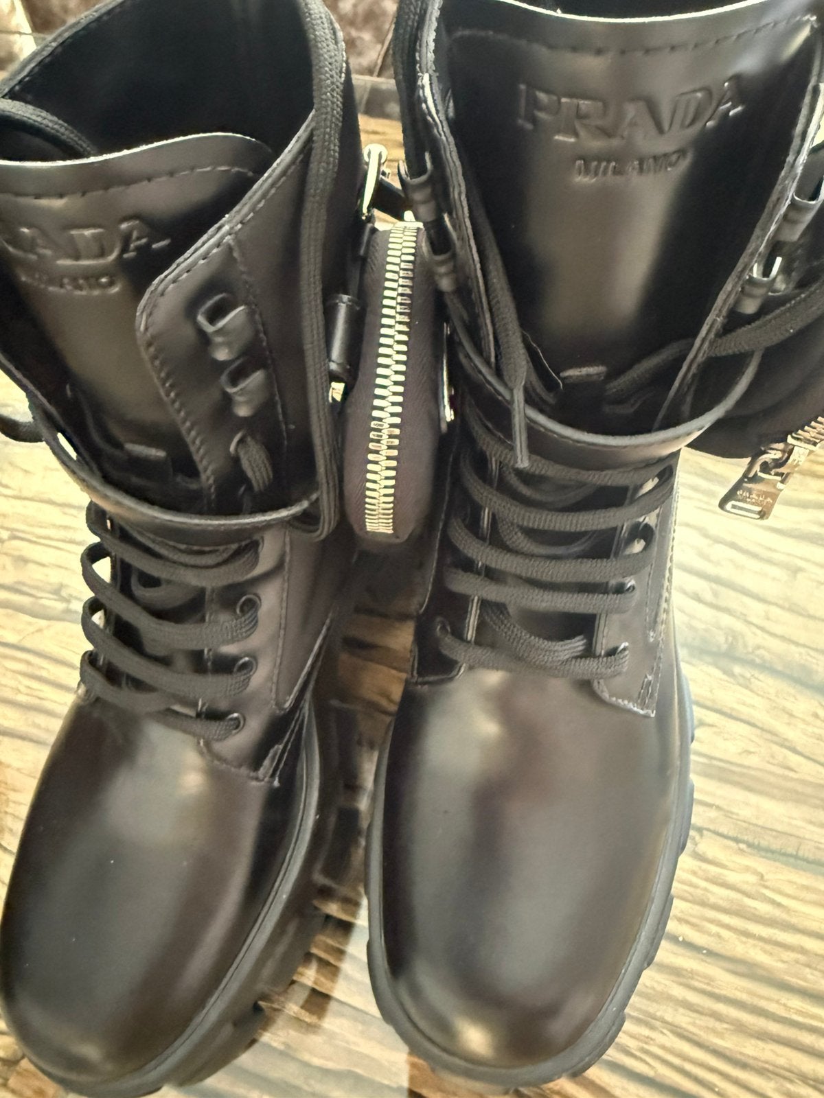 Prada schoenen voor 300 euro, Ophalen, Laarzen