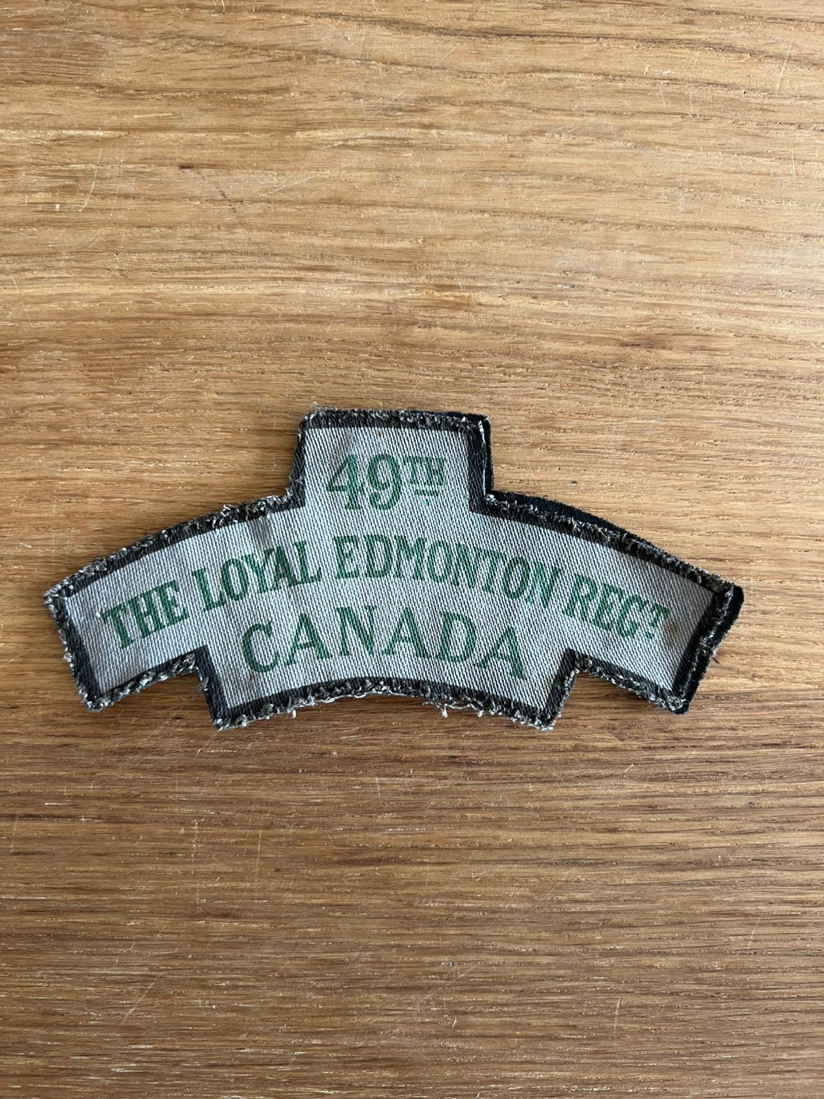 49th The Loyal Edmonton regiment of Canada, Verzamelen, Ophalen of Verzenden, Landmacht, Engeland, Embleem of Badge