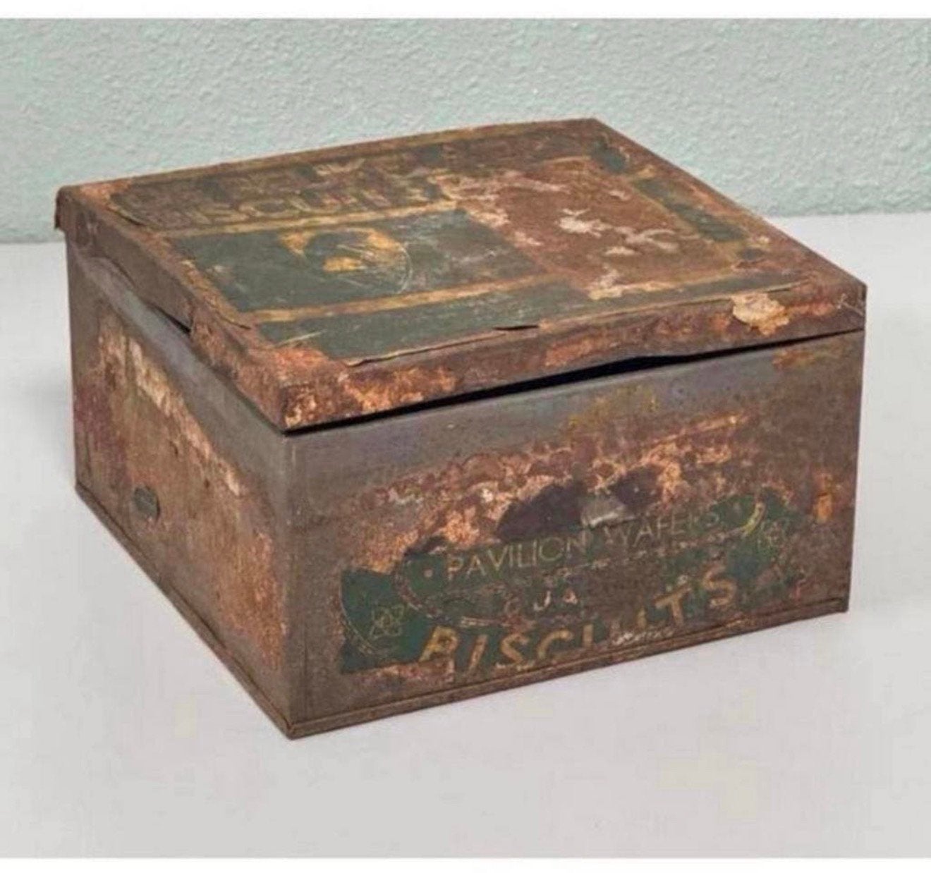 Antiek verroest blik blikken trommel De Beukelaer's Biscuits, Ophalen of Verzenden, Gebruikt, Beschuit