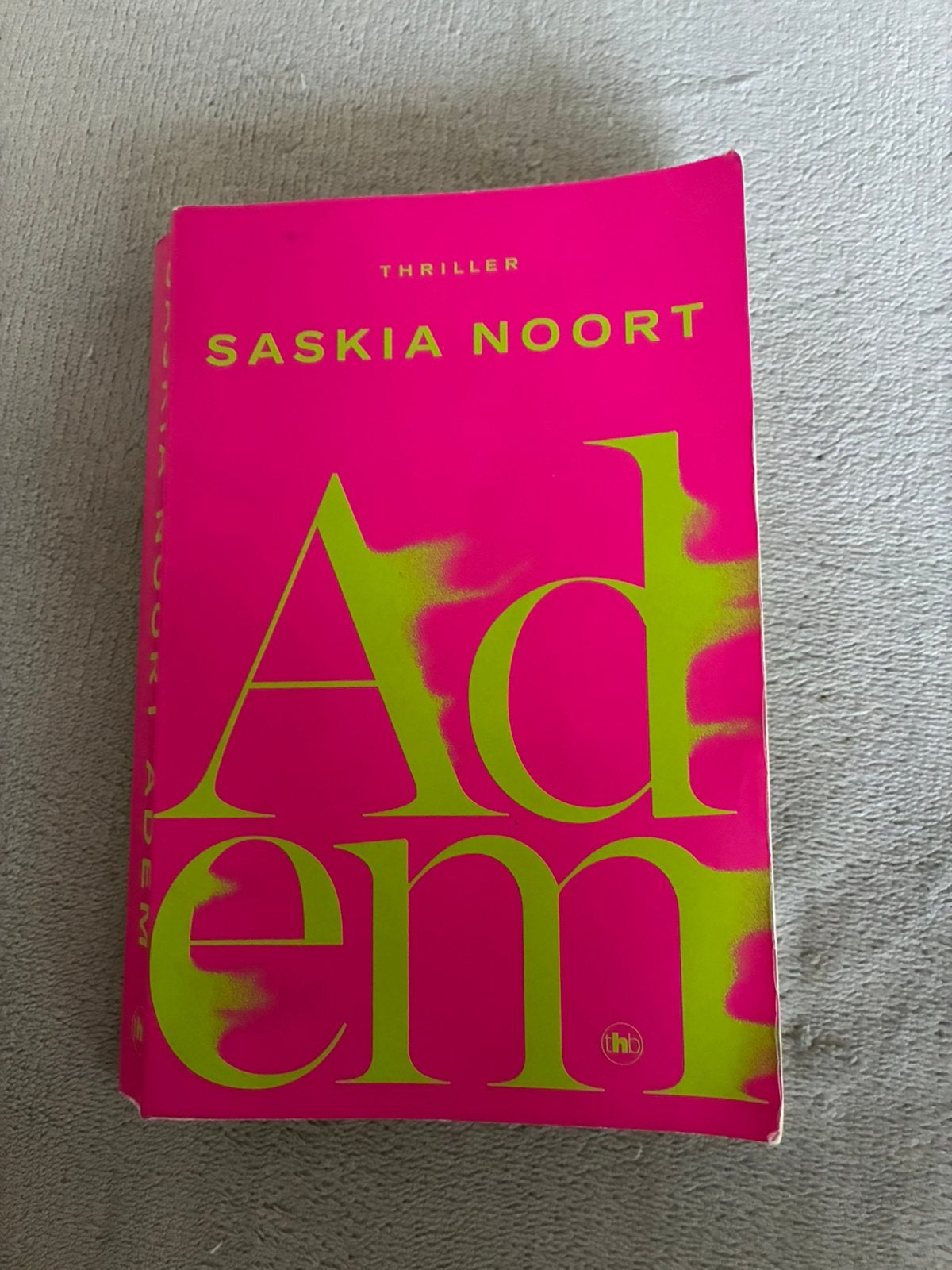 Saskia Noort - Adem, Gelezen, Saskia Noort, Ophalen of Verzenden, Nederland