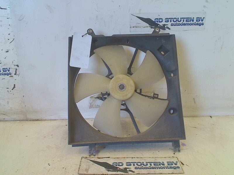 Koelventilator 1 STUK Toyota RAV4 (A2) (2000-05/2005-11), Gebruikt, Kundenbetreuung@toyota.de, Toyota-Allee 2, Köln 50858, , Duitsland