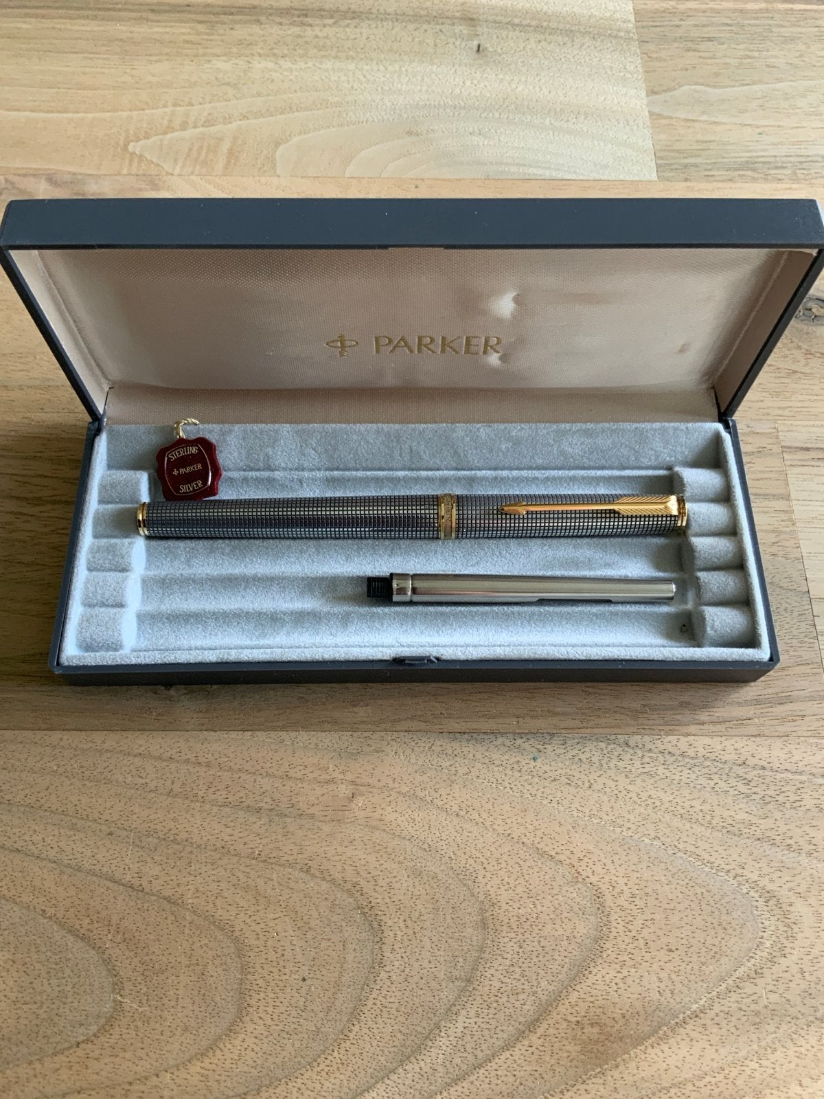 Parker Vulpen - Zilver met gouden accenten, Parker, Met doosje, Ophalen of Verzenden, Zo goed als nieuw