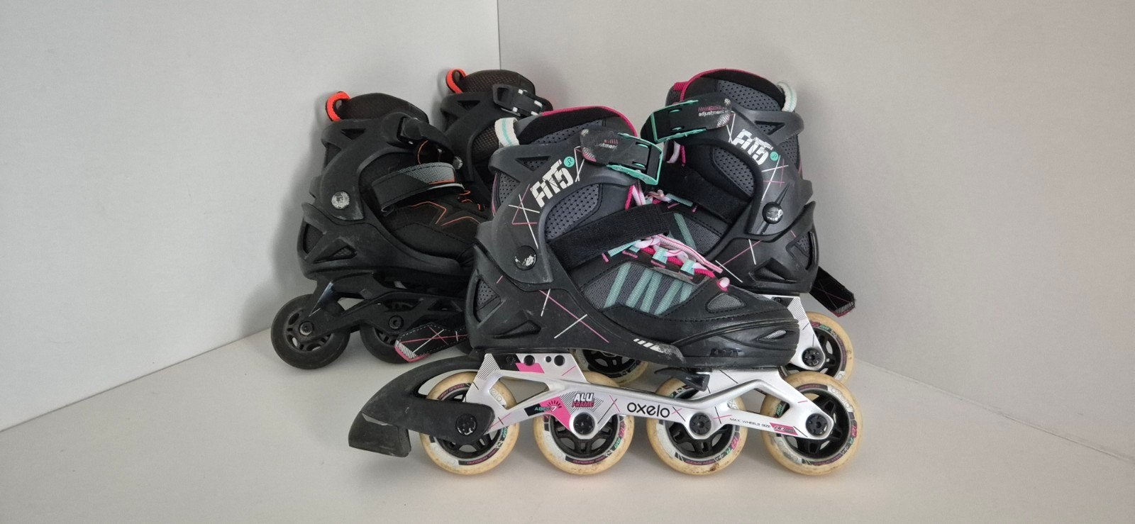2 paar Oxelo Fit 500 Inline Skates - Maat 32-35, Overige merken, Gebruikt, Kinderen, Ophalen of Verzenden
