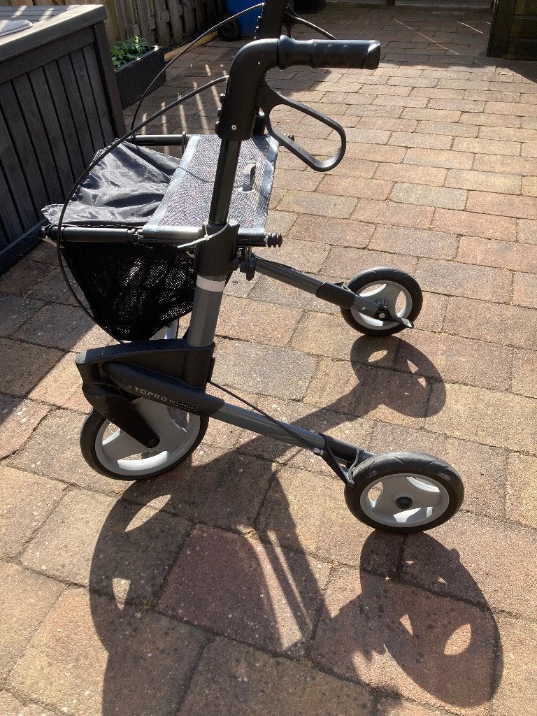 Rollator zwarte, Diversen, Ophalen, Opvouwbaar, Gebruikt