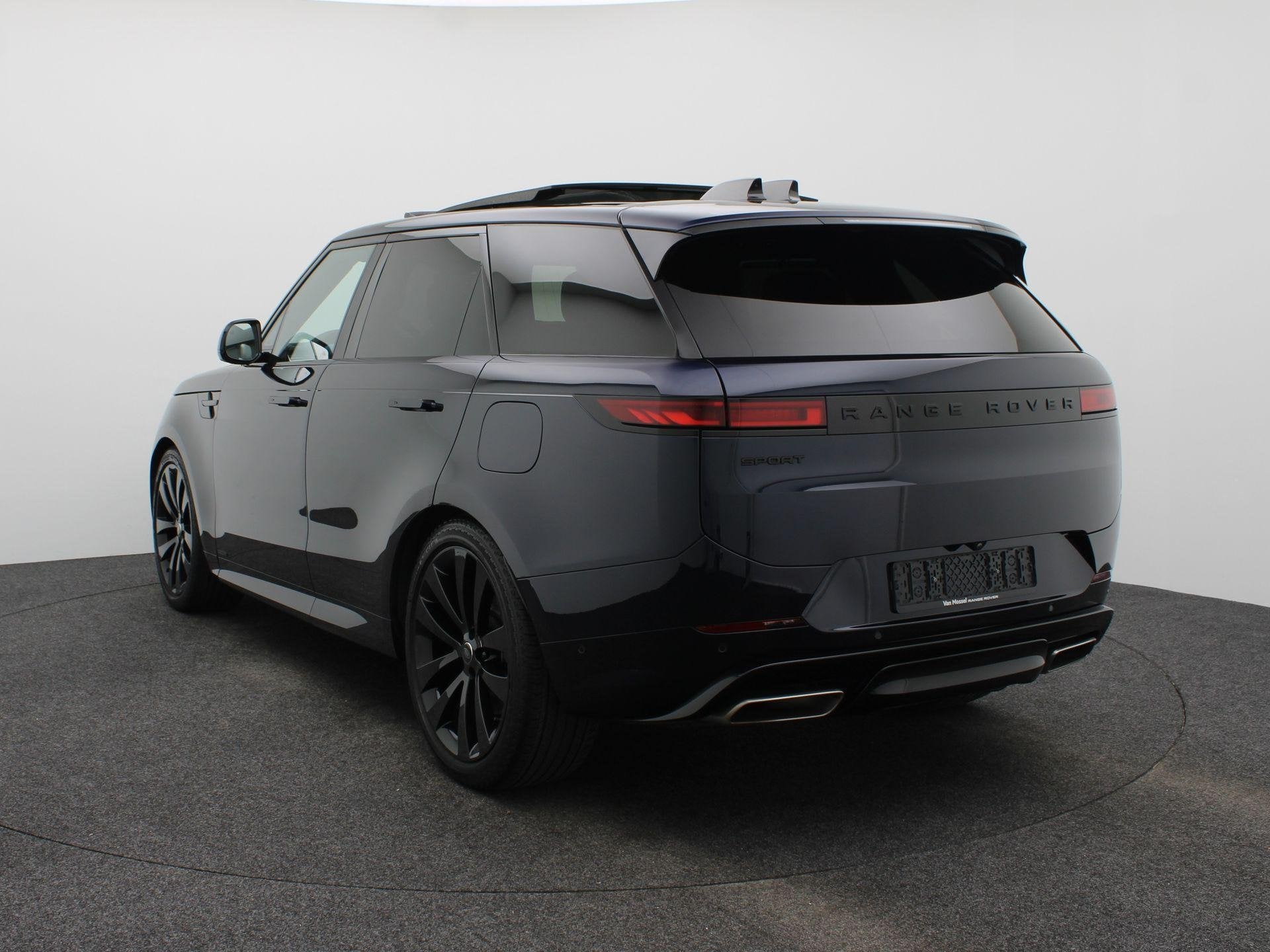 Land Rover Range Rover Sport 3.0 P550e Autobiography PHEV Co, Auto's, Automaat, Gebruikt, Euro 6, 2709 kg