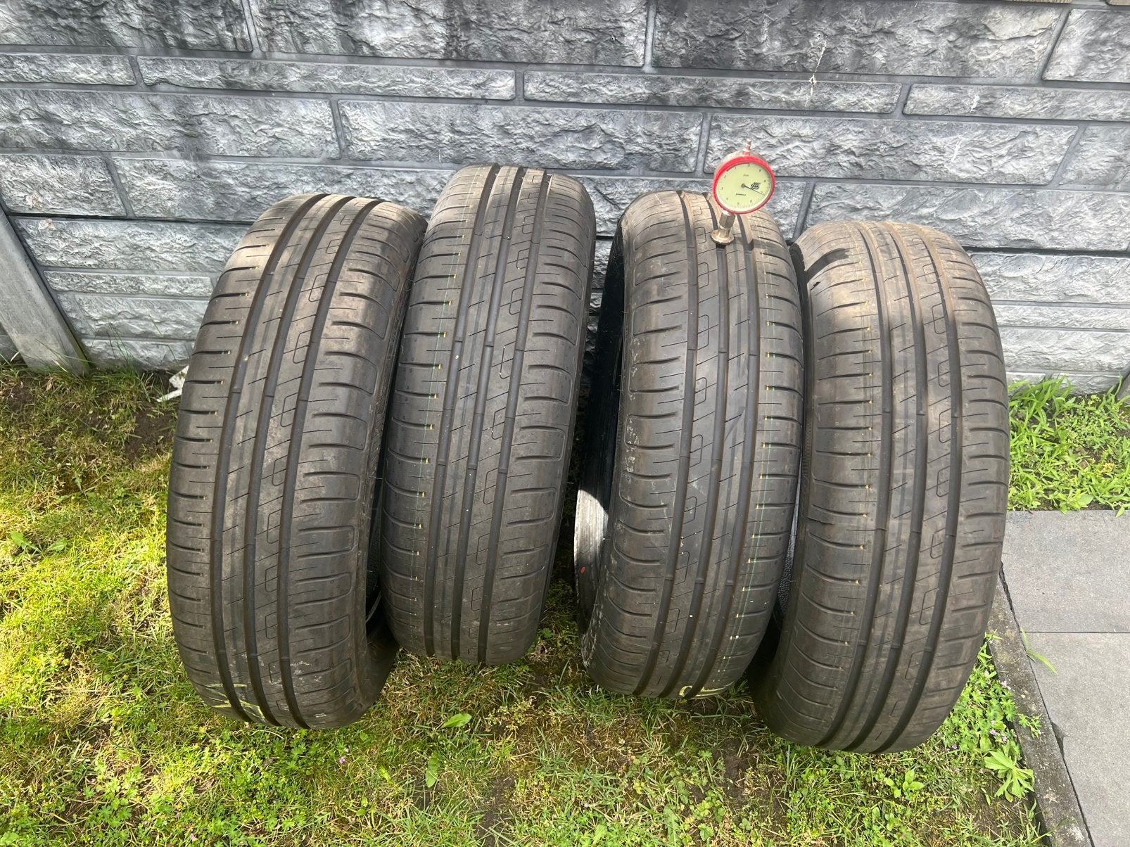 4stuk zomerbanden zo goed als nieuw 185/65/15, Ophalen, 15 inch, Nieuw, 185 mm