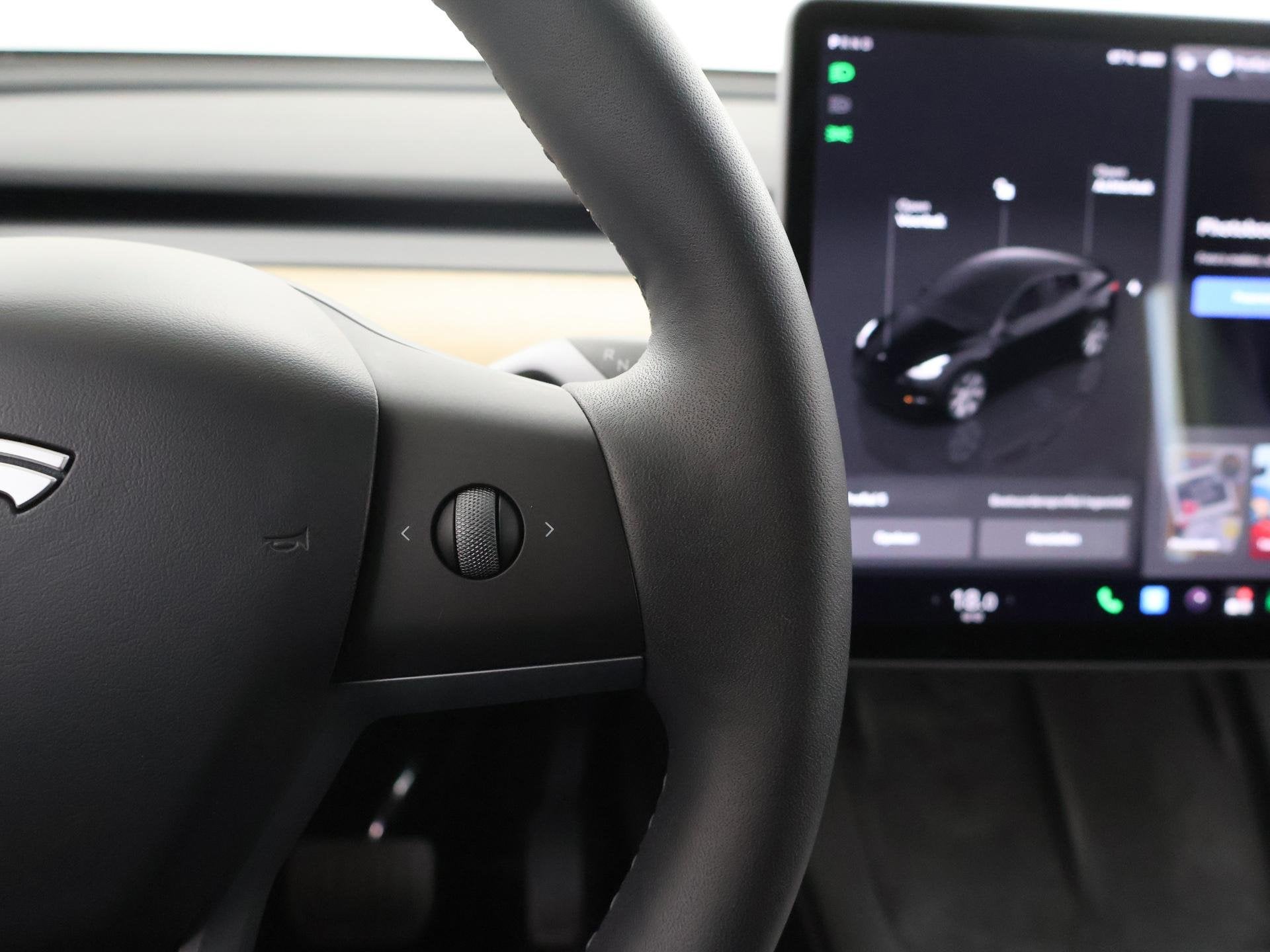 Foto 27 van Tesla Model Y RWD 58 kWh | Panoramadak | 360° Camera | Stoe