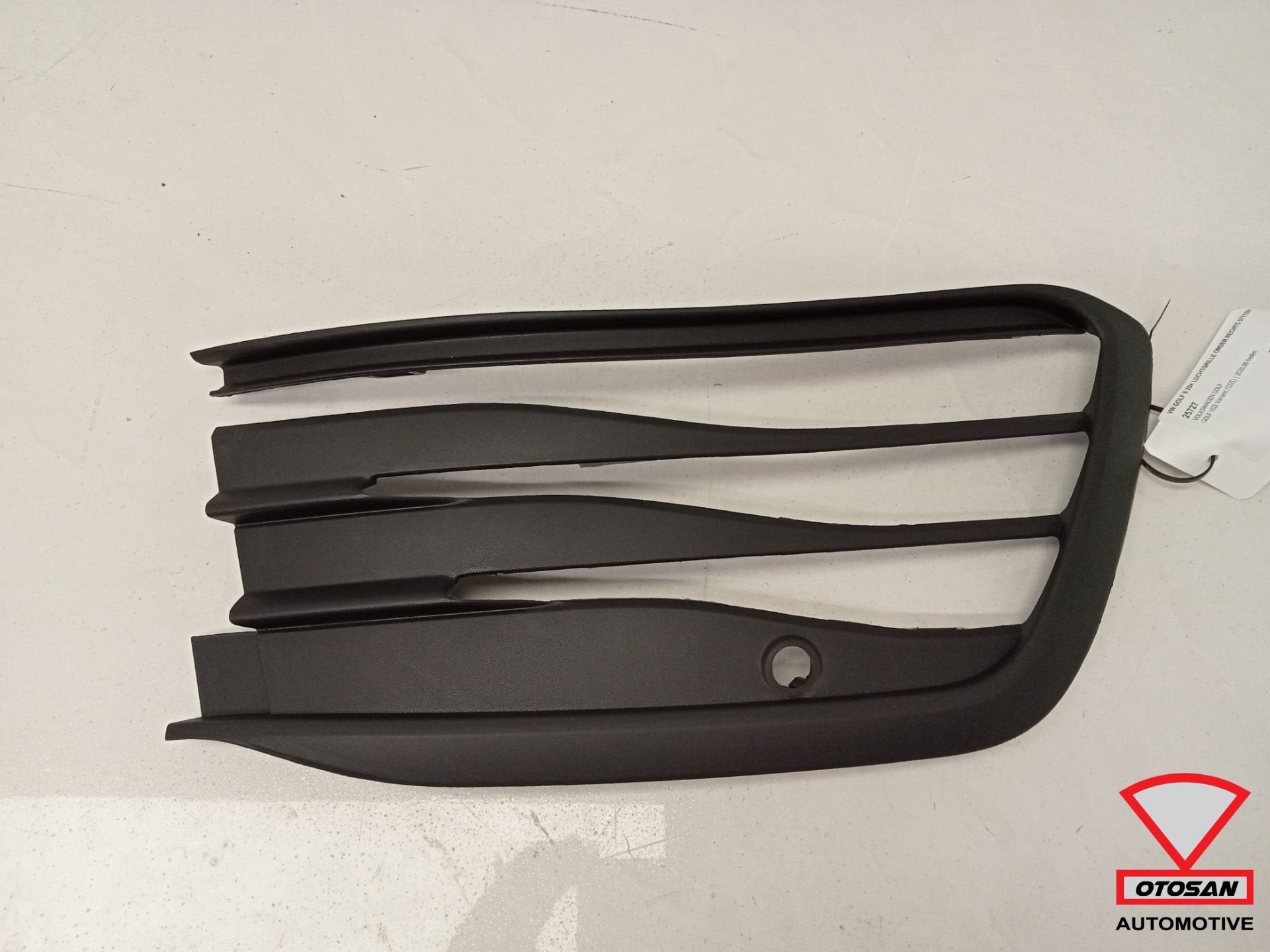 VW Golf 8 20+ Luchtgrille Onder Rechts 5711591