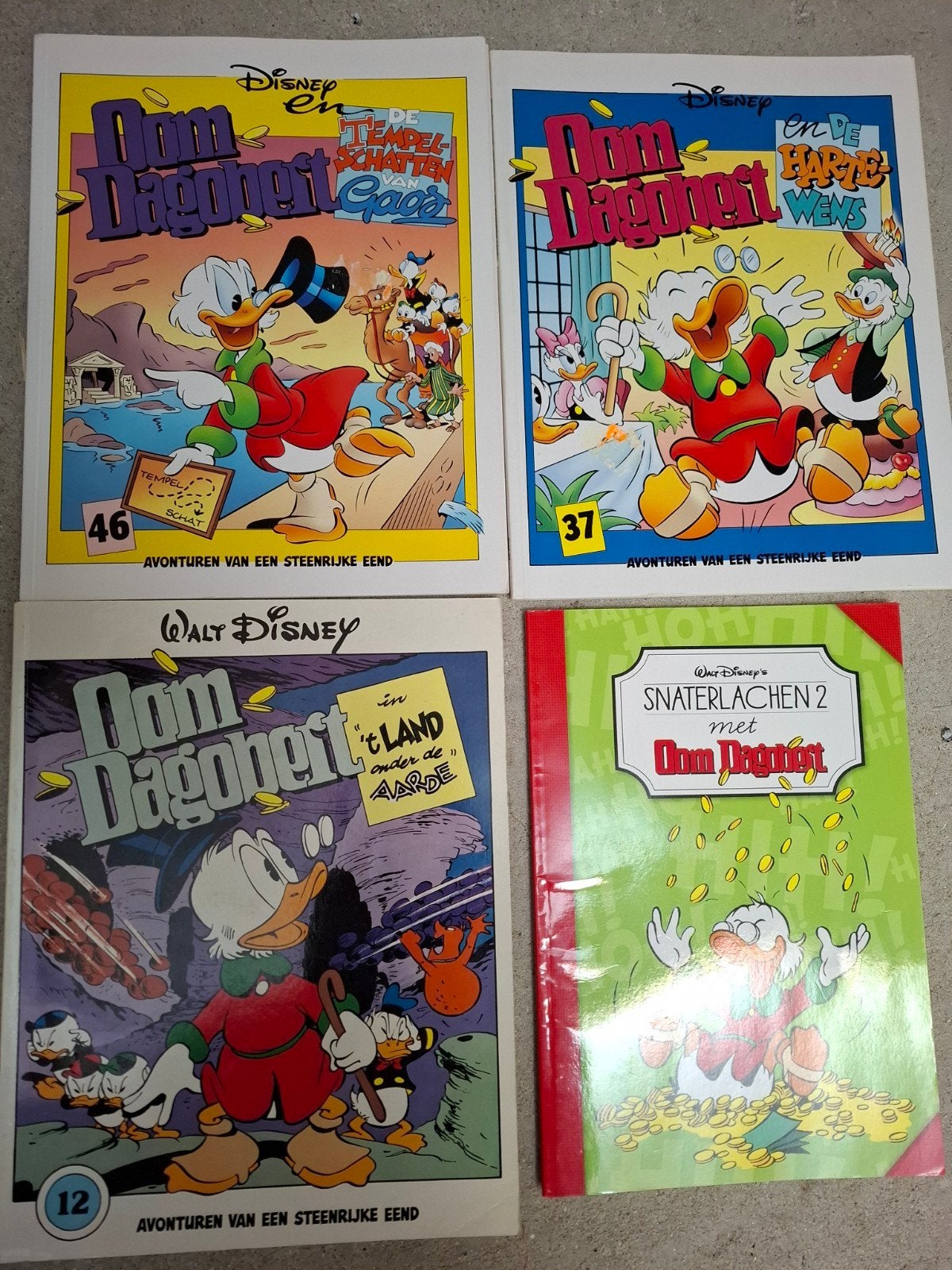 Oom Dagobert Duck stripboeken - 4 stuks, Meerdere stripboeken, Ophalen of Verzenden, Gelezen