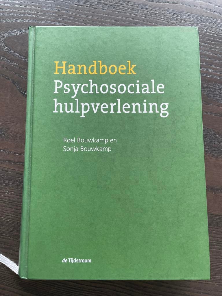 Handboek Psychosociale hulpverlening - Roel en Sonja Bouwkam, Ophalen of Verzenden, Zo goed als nieuw, Klinische psychologie