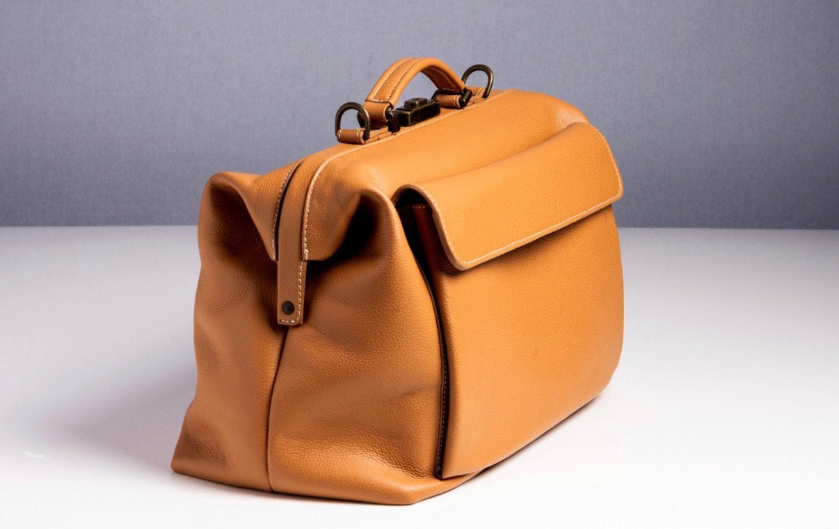 McFermoir dokterstas FA3016 Fashion A4 Camel, Ophalen of Verzenden, Zo goed als nieuw, Bruin, Overige typen