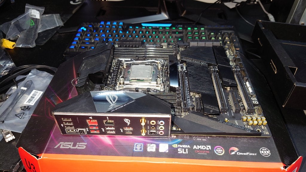 ROG Strix X299-E Gaming II, Computers en Software, Moederborden, Ophalen, DDR4