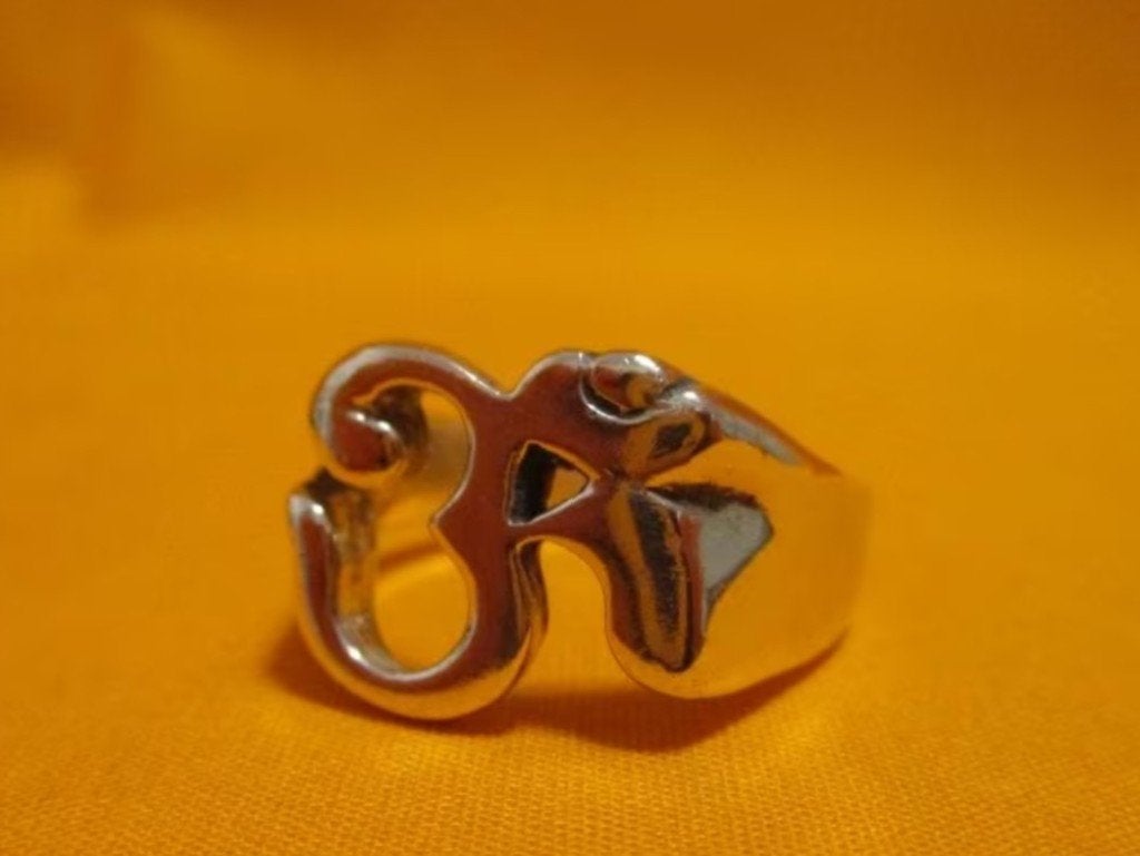 Zilveren Ohm ring, Ø 20,2 mm, Verzamelen, Verzenden, Nieuw, Sieraad, Hindoeïsme