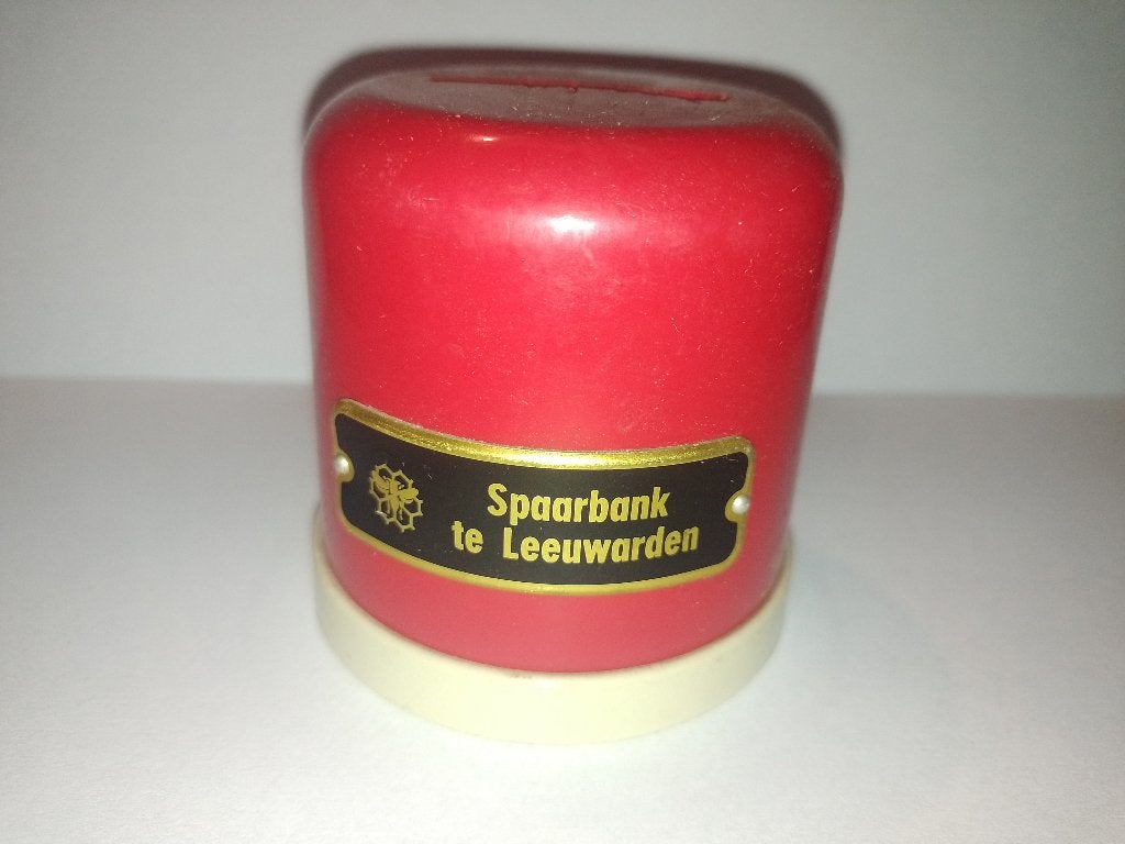 Spaarpot Spaarbank te Leeuwarden., Ophalen of Verzenden, Gebruikt, Overige materialen, Overige thema's